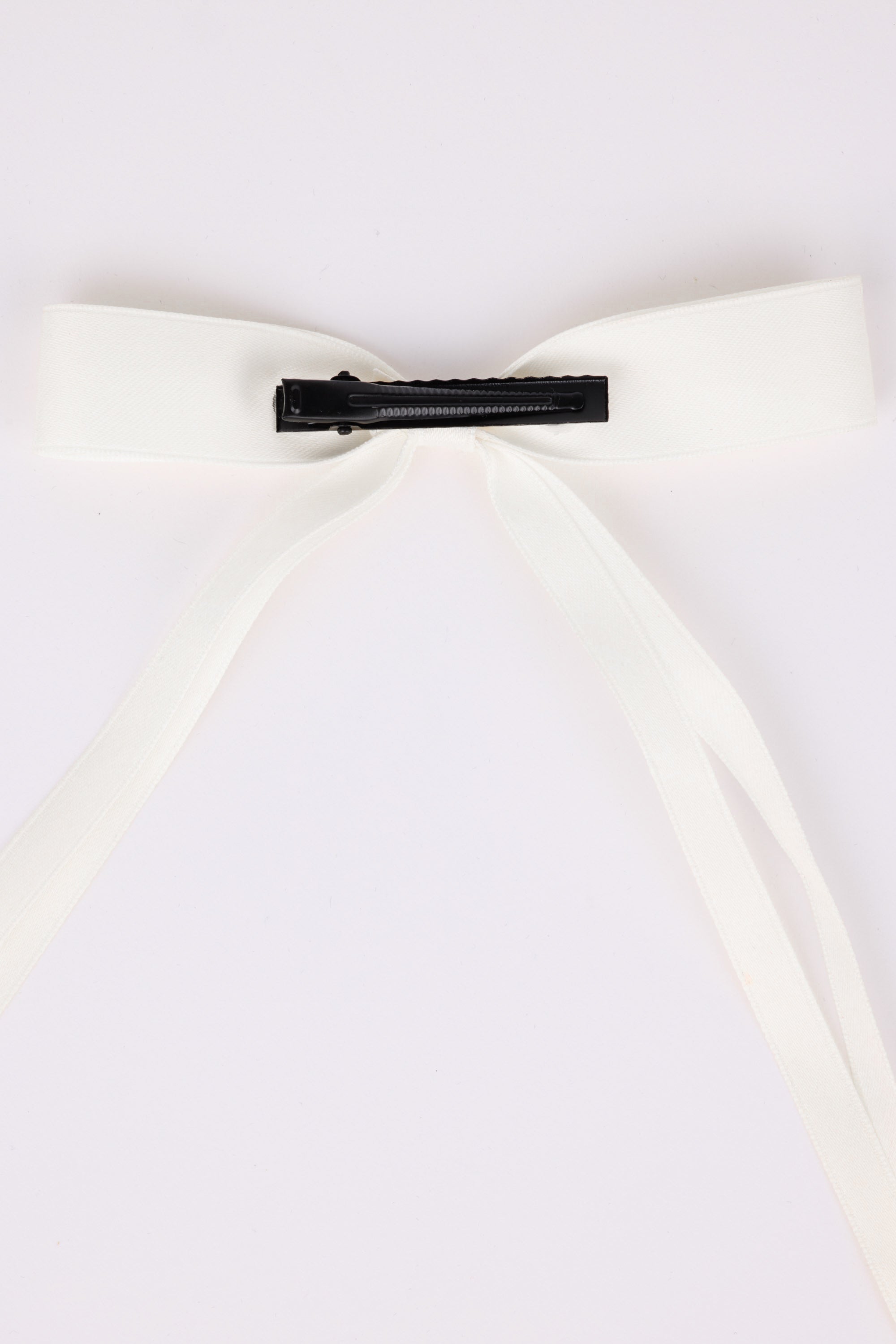 Bonnie Bow Clip- White