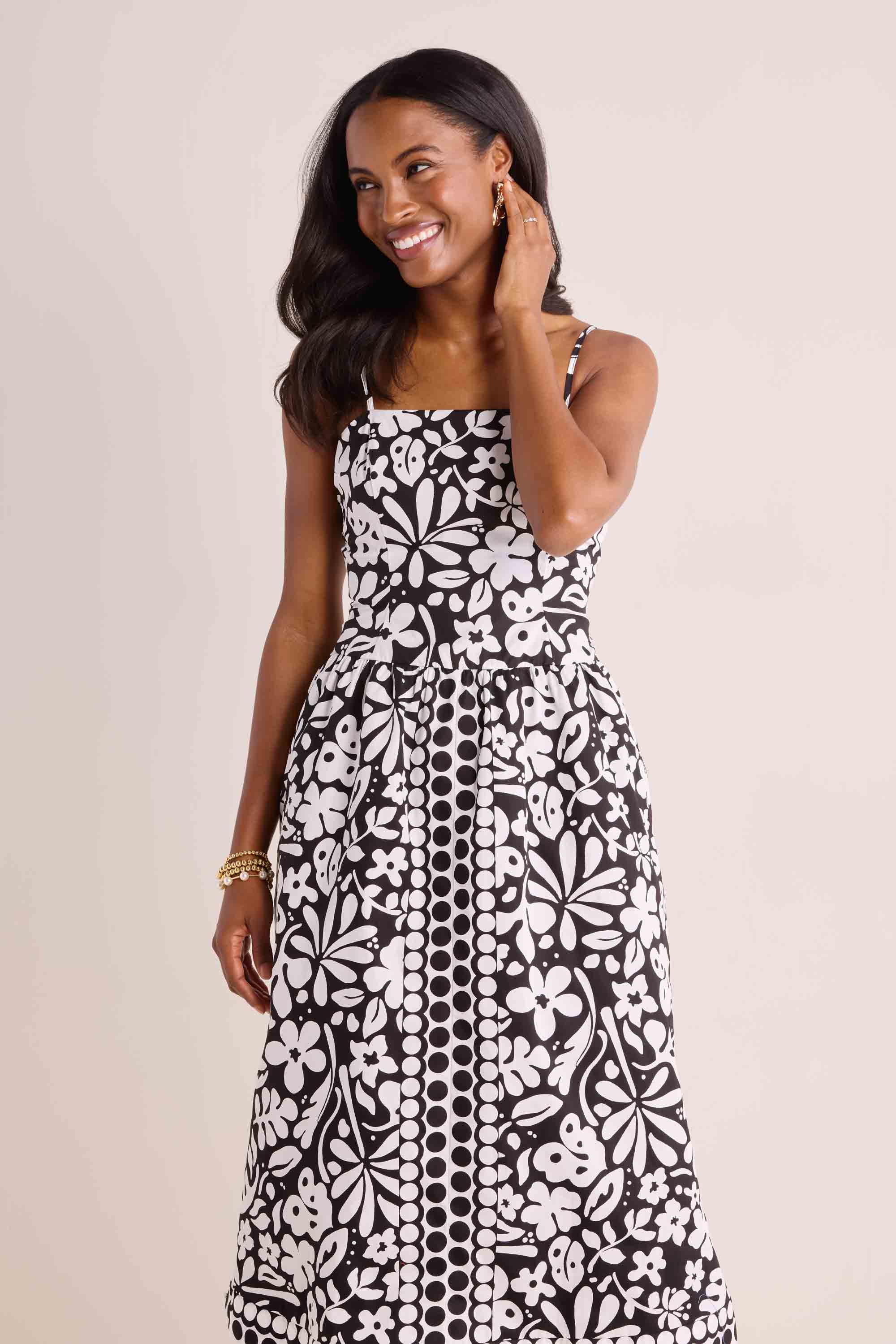 fitted lace wedding dress Brady Dress- Black