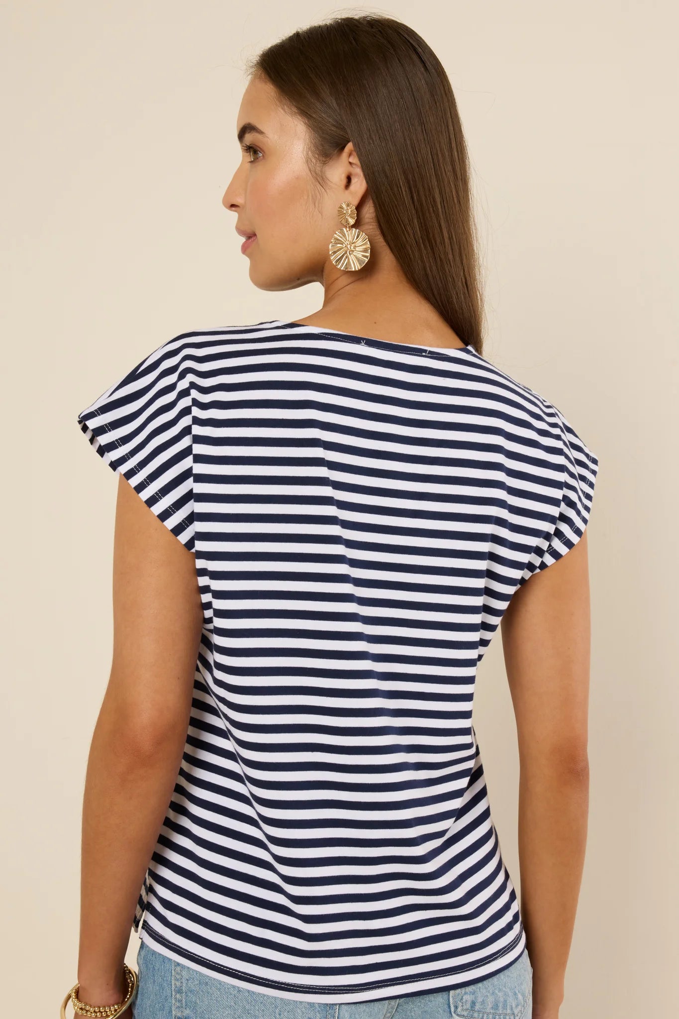 Dawn Tee