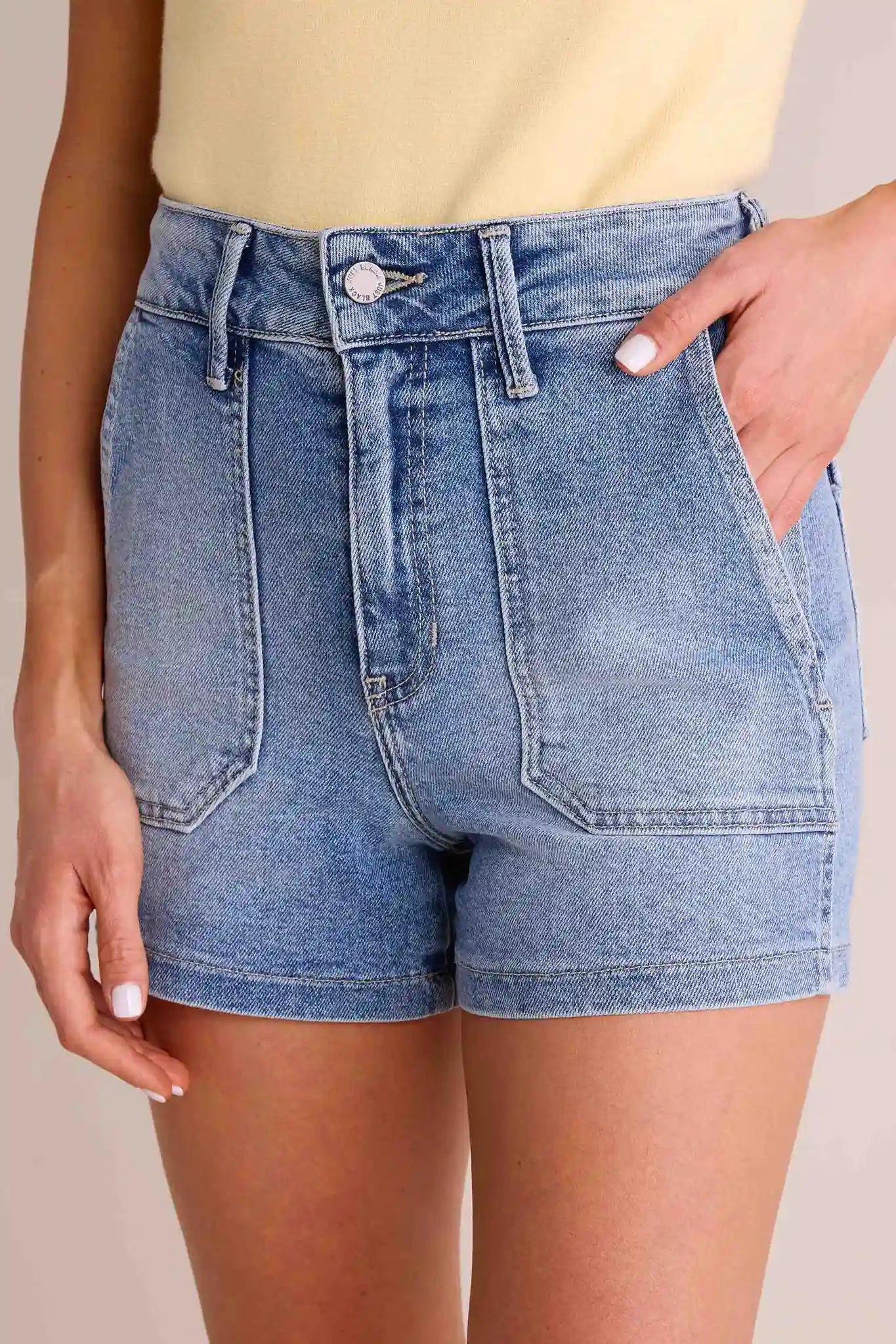Kaia Shorts