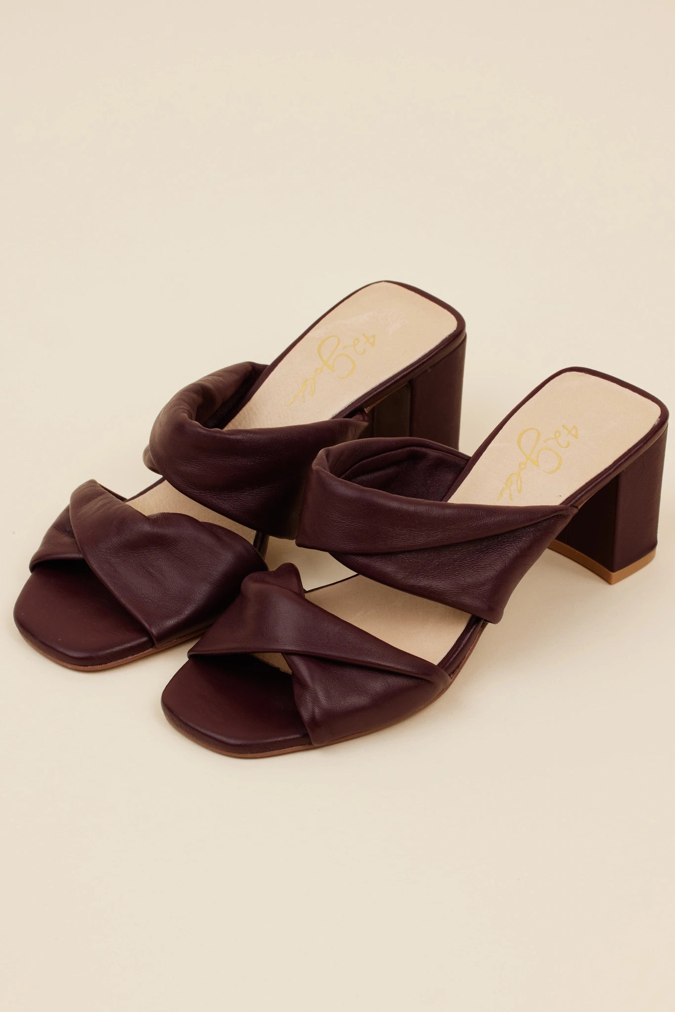Lorelai Heels