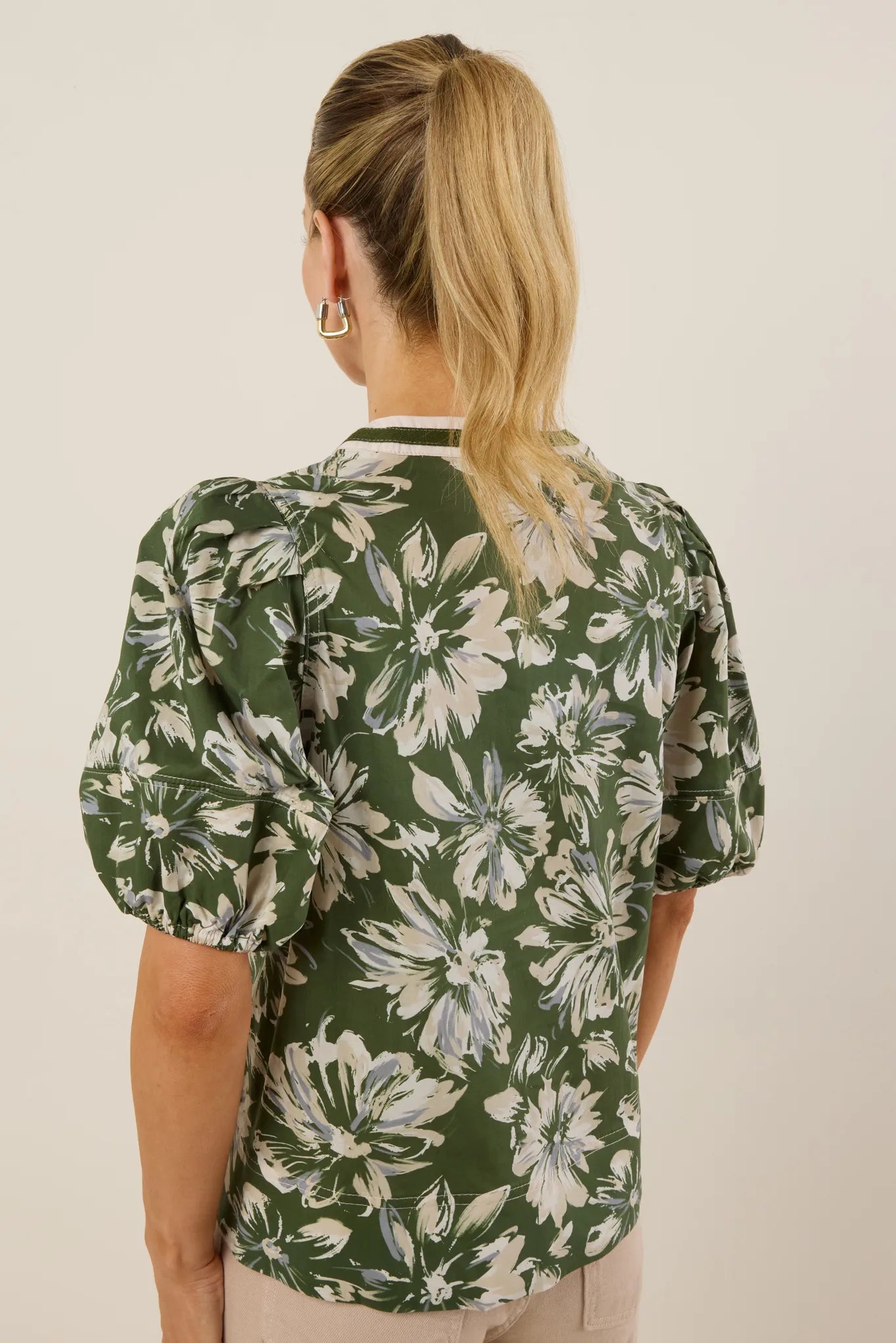 Hollis Top