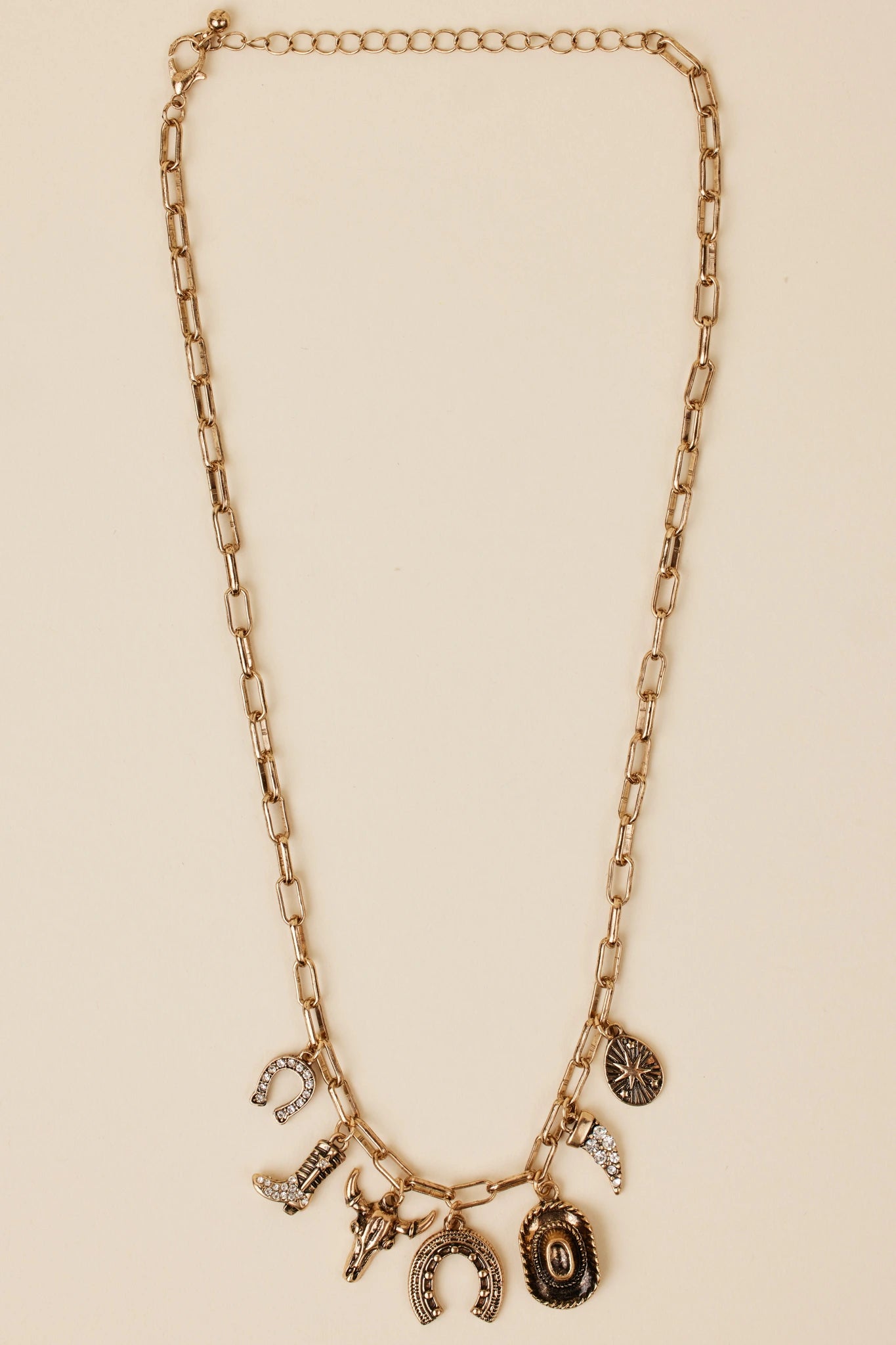 Dolly Necklace