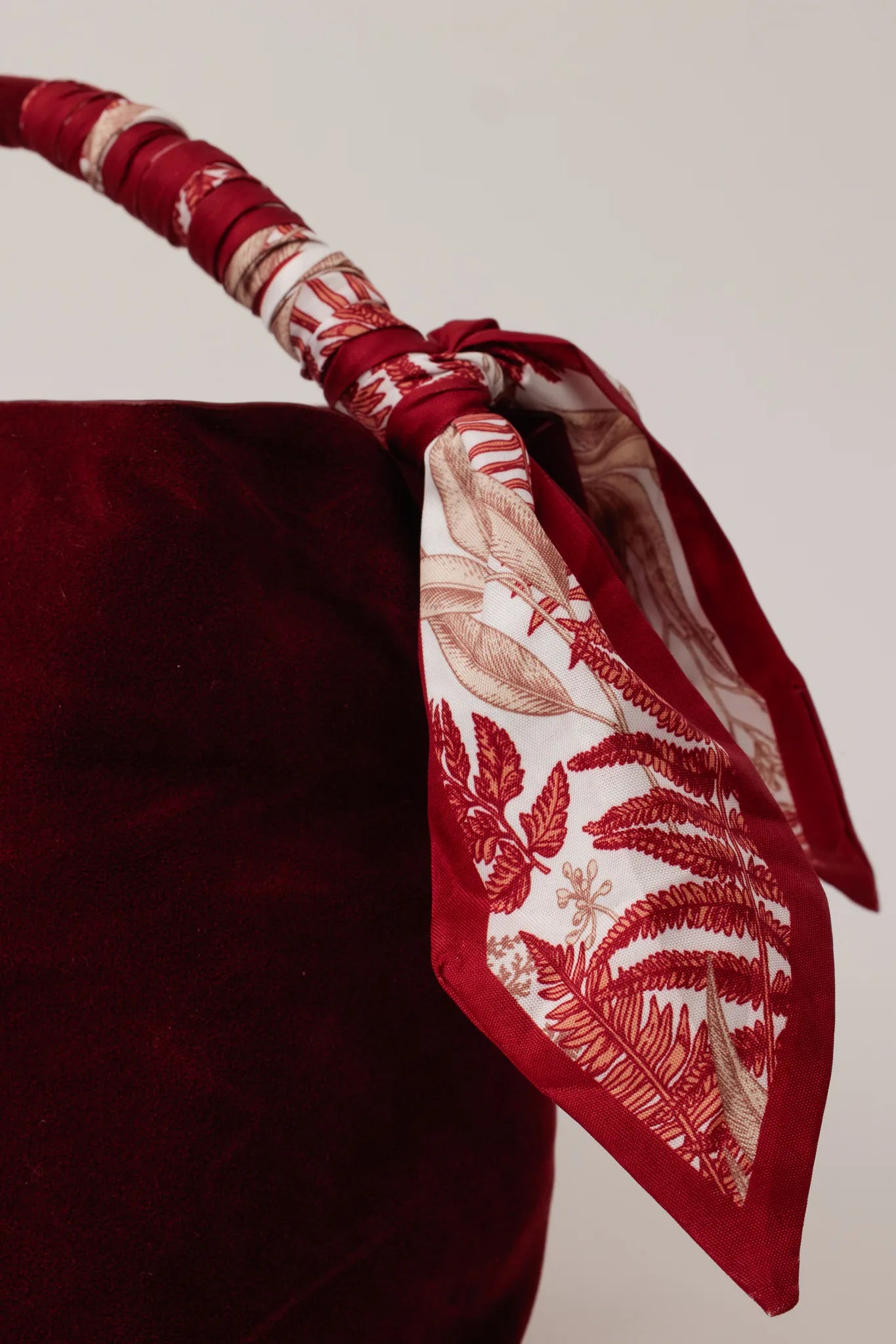 Serena Bag, Suede- Burgundy