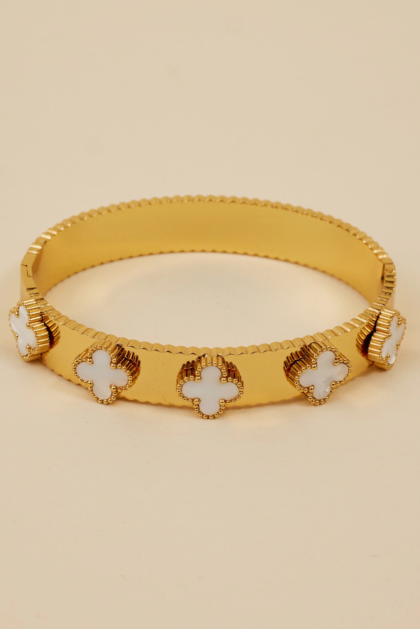 Clover Bracelet- White