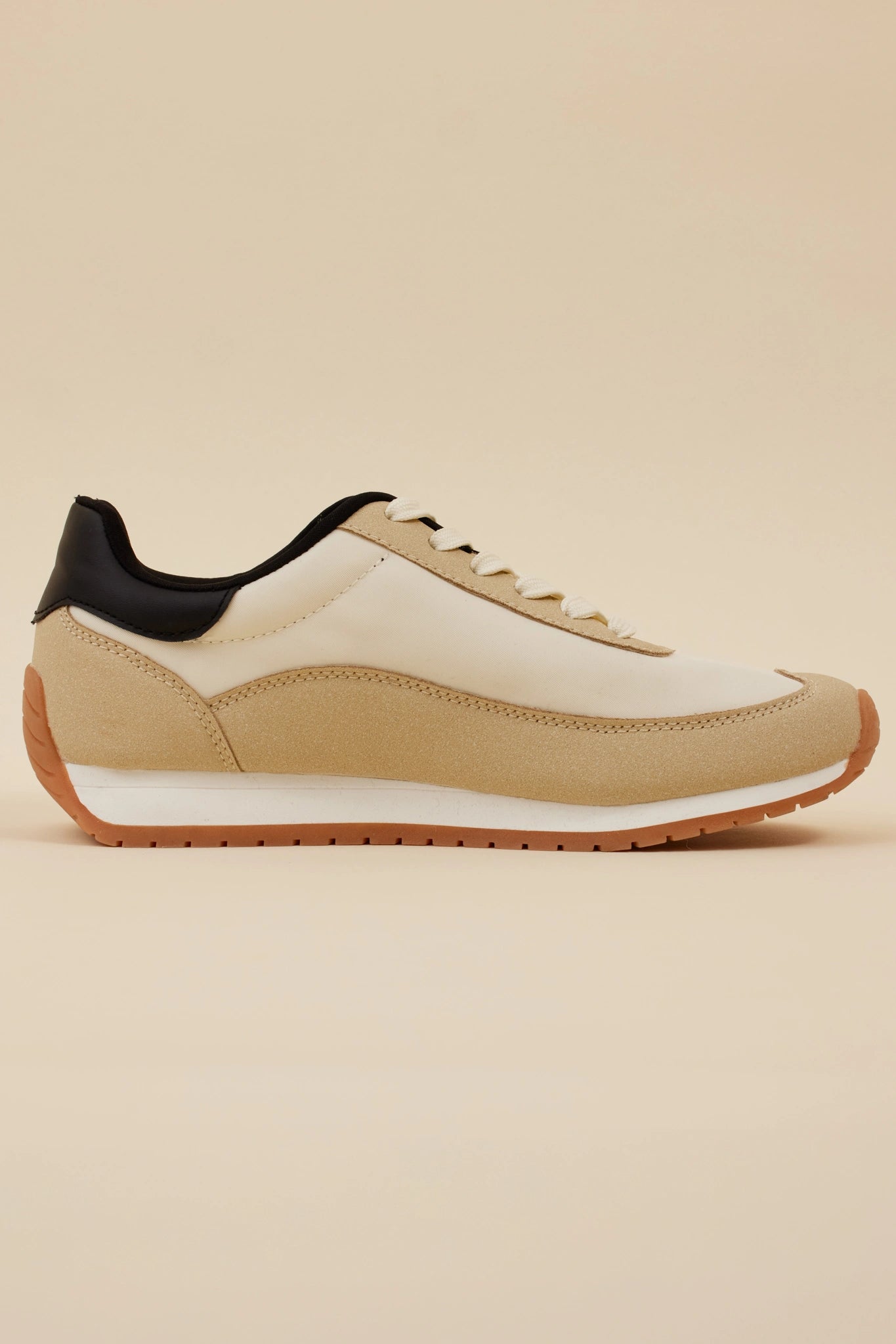 Frances Sneakers