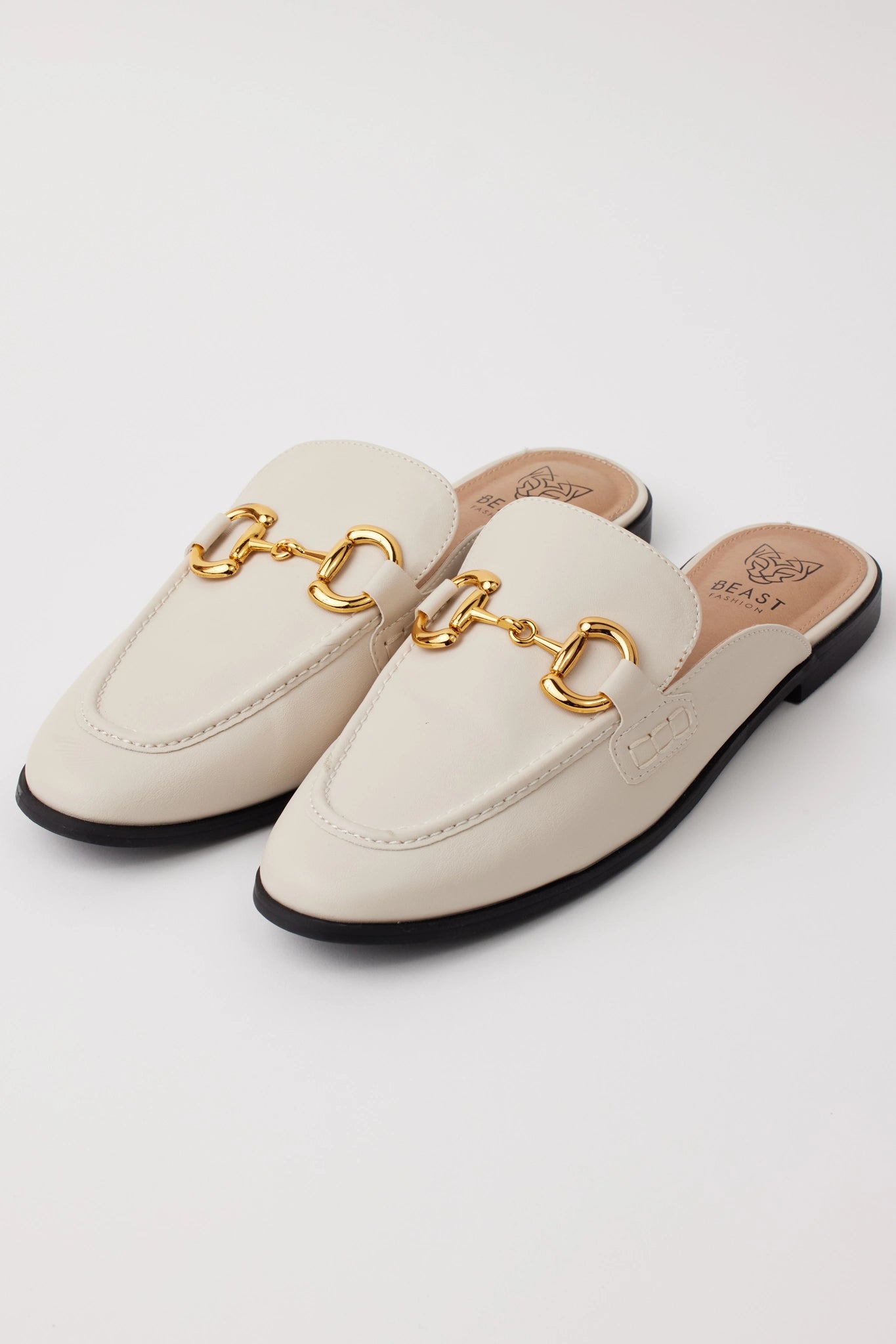 Leslie Mules- Beige