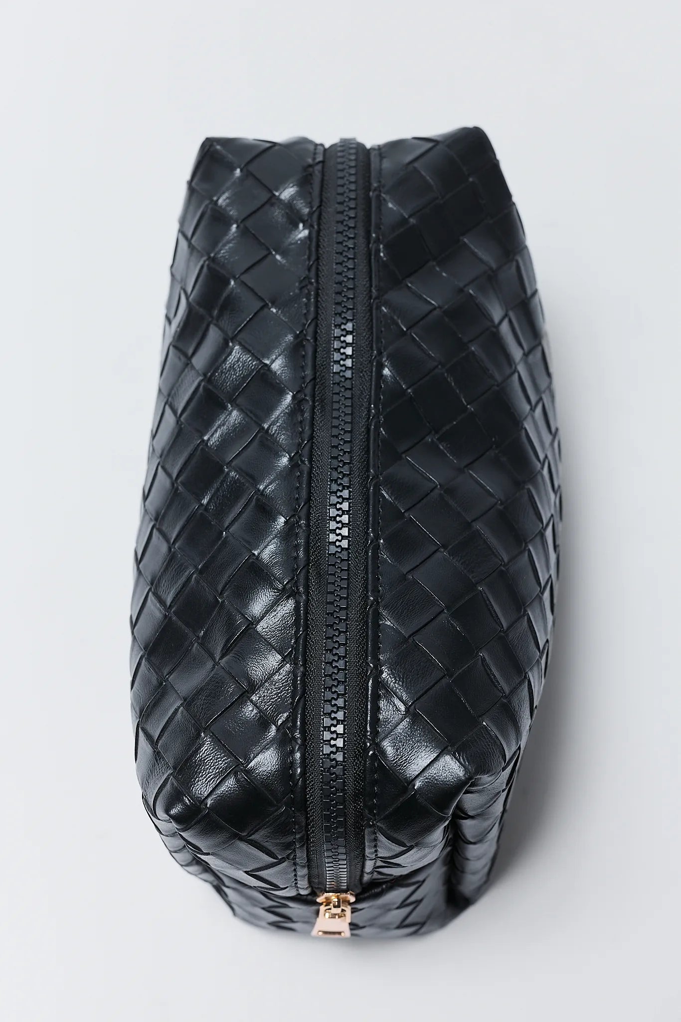 Waverly Black Woven Cosmetic Bag
