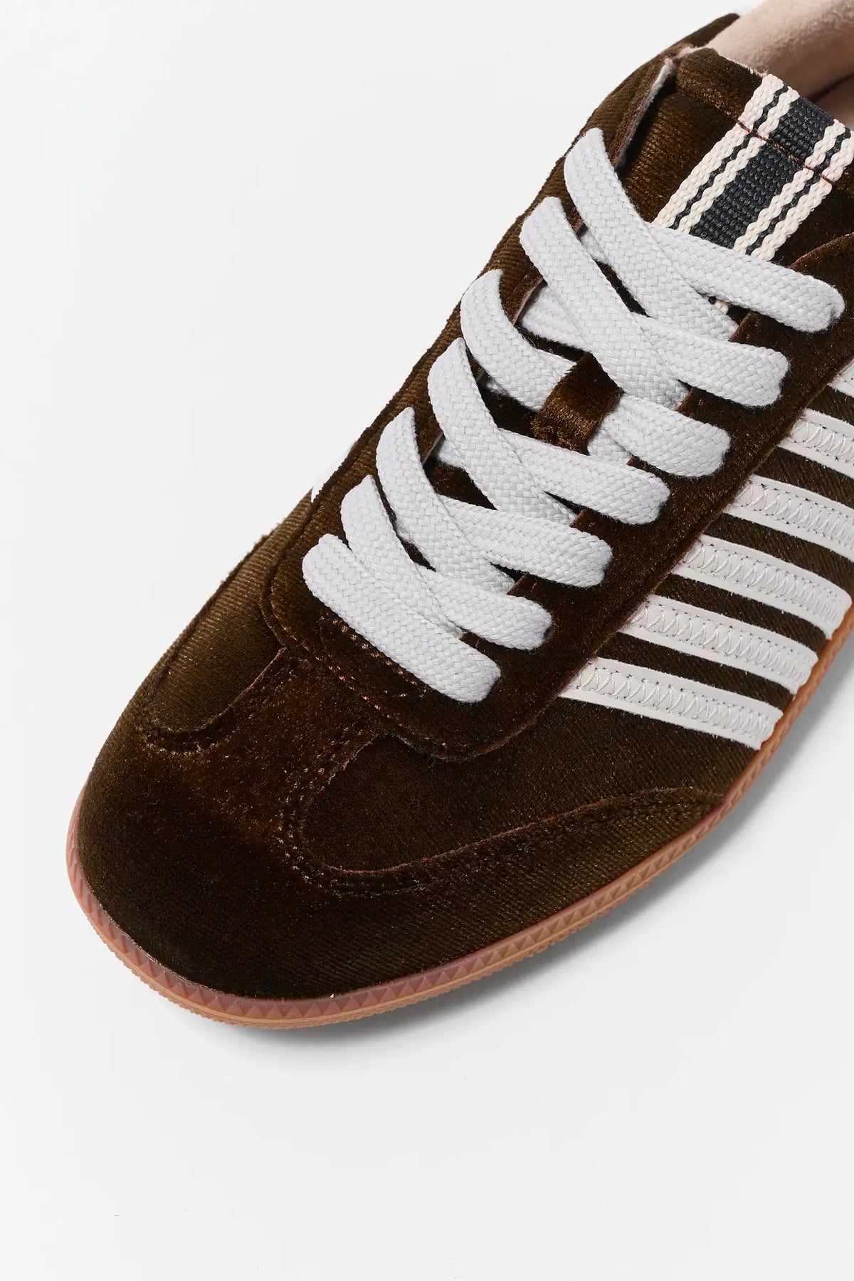 Brown Velvet Sneaker - Toe Box and White Stripe Close-Up Detail | Avara