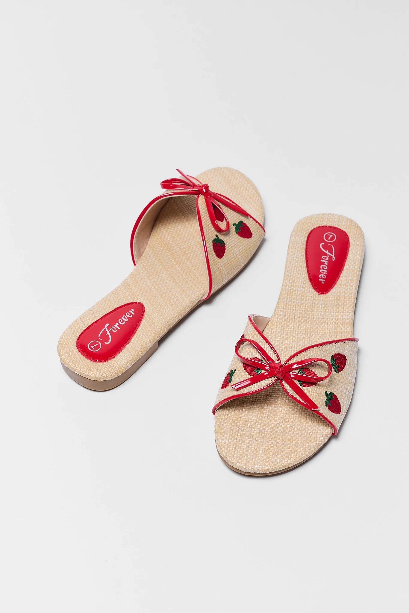 Tan Raffia Strawberry Sandals