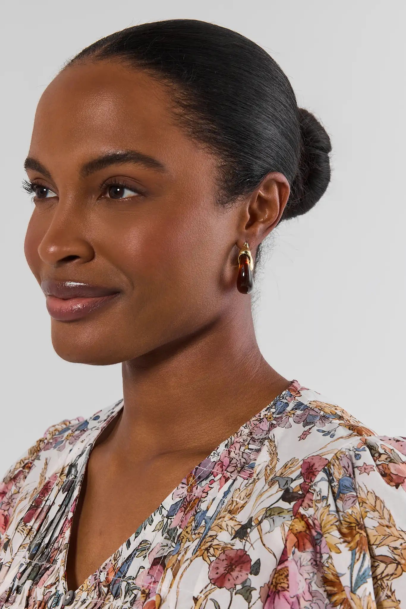 Kenley Acrylic Hoop Earrings