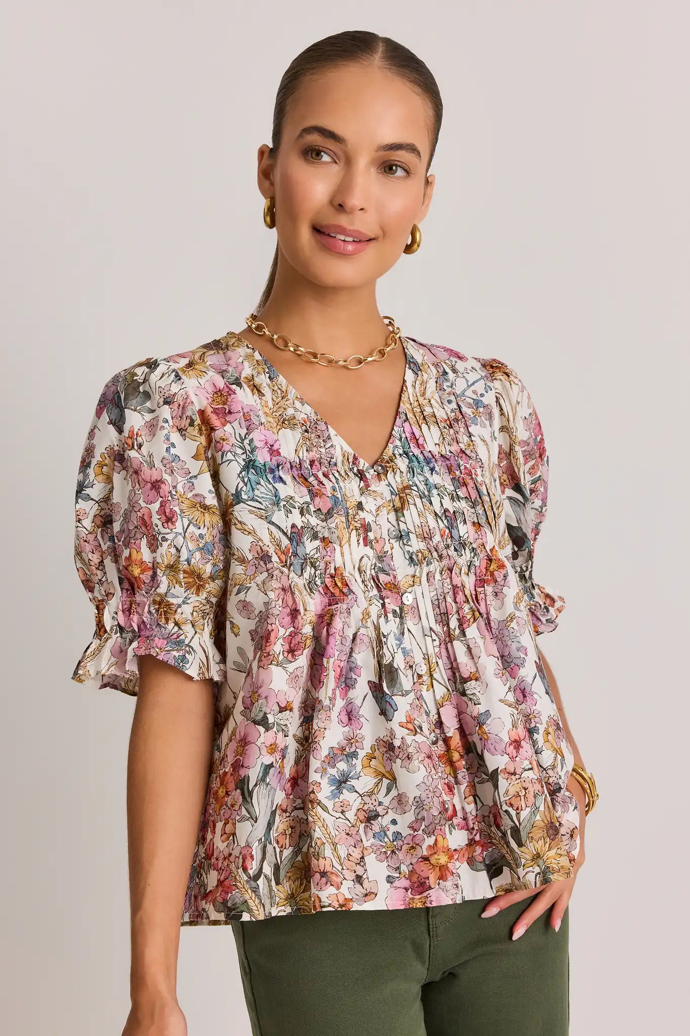 Mallory White Floral Pleated Top