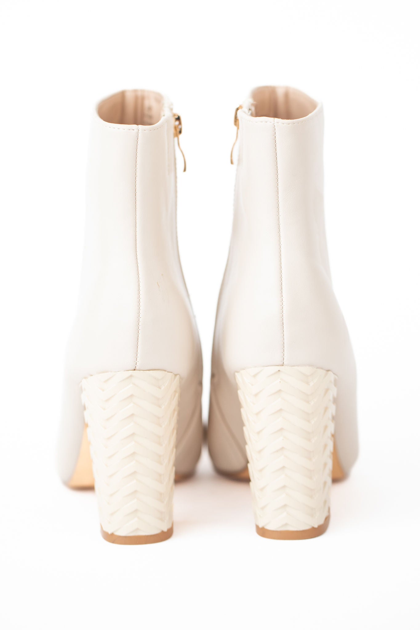 Donatee Low Heels Ankle Boots In Beige Leather