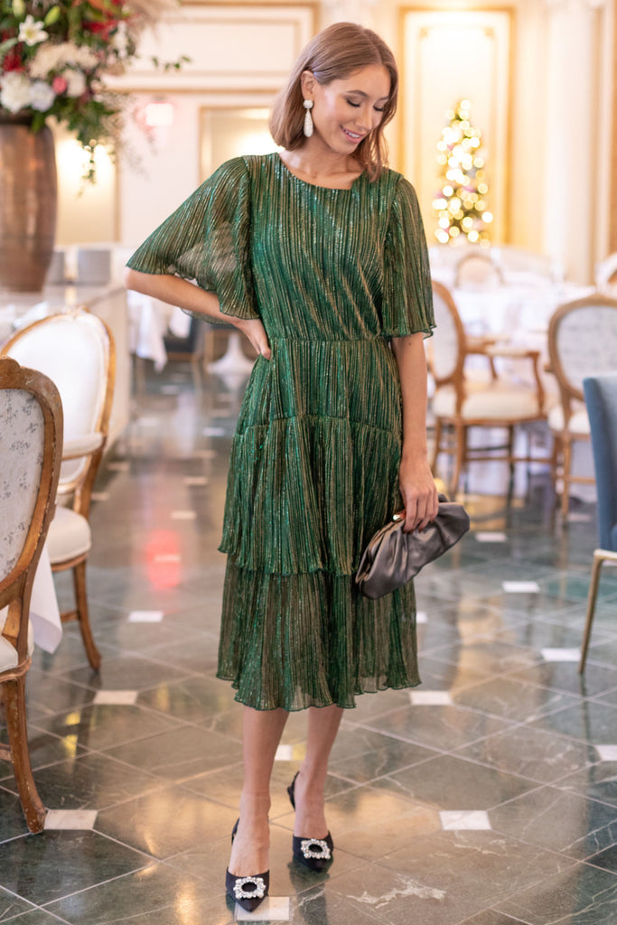 Chic & Trendy Dresses - Special Occasion Dresses & Avara