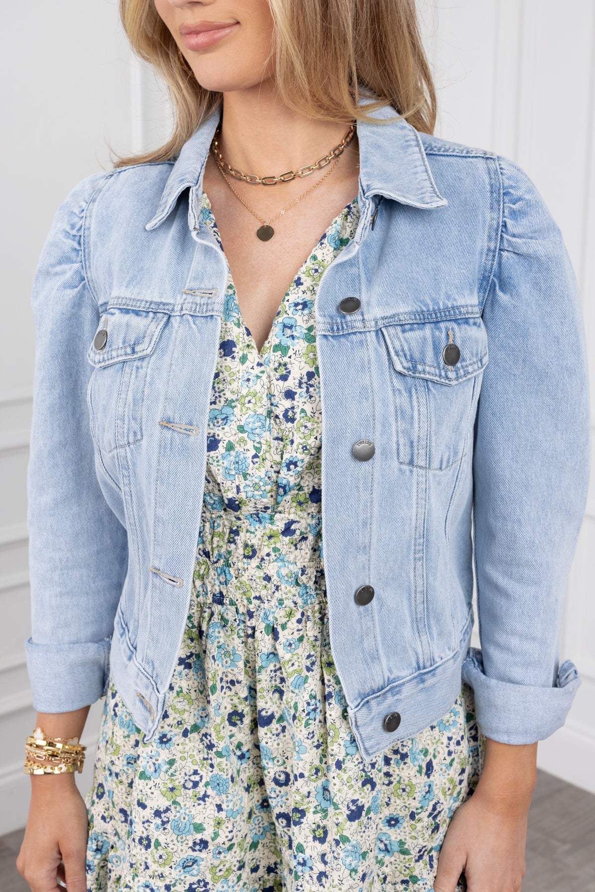 Puff-Sleeve Denim Panel Slim Jacket