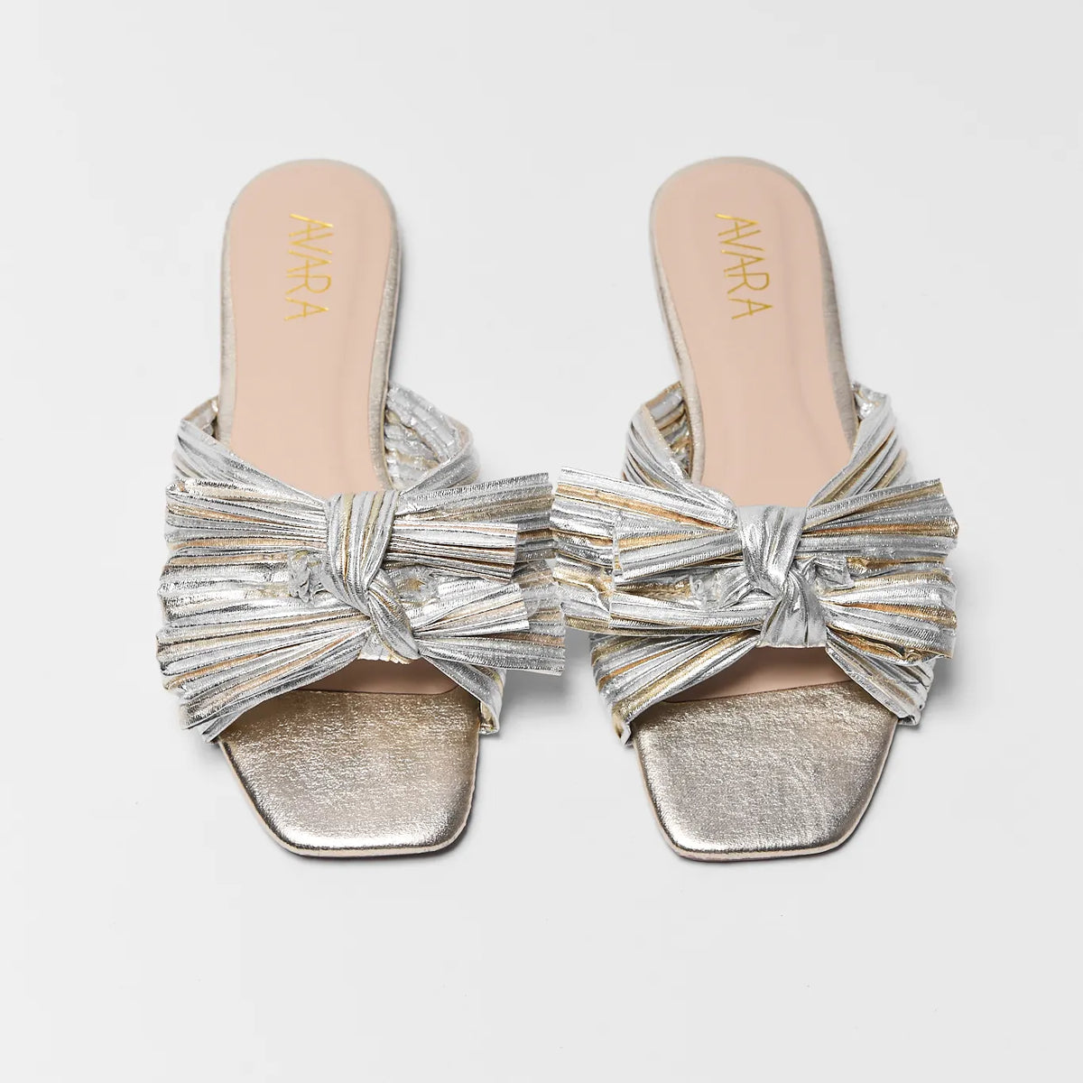 Amazon.com | Coconuts by Matisse Women Gorgeous knot sandal. Perfect for vacation. main image 1