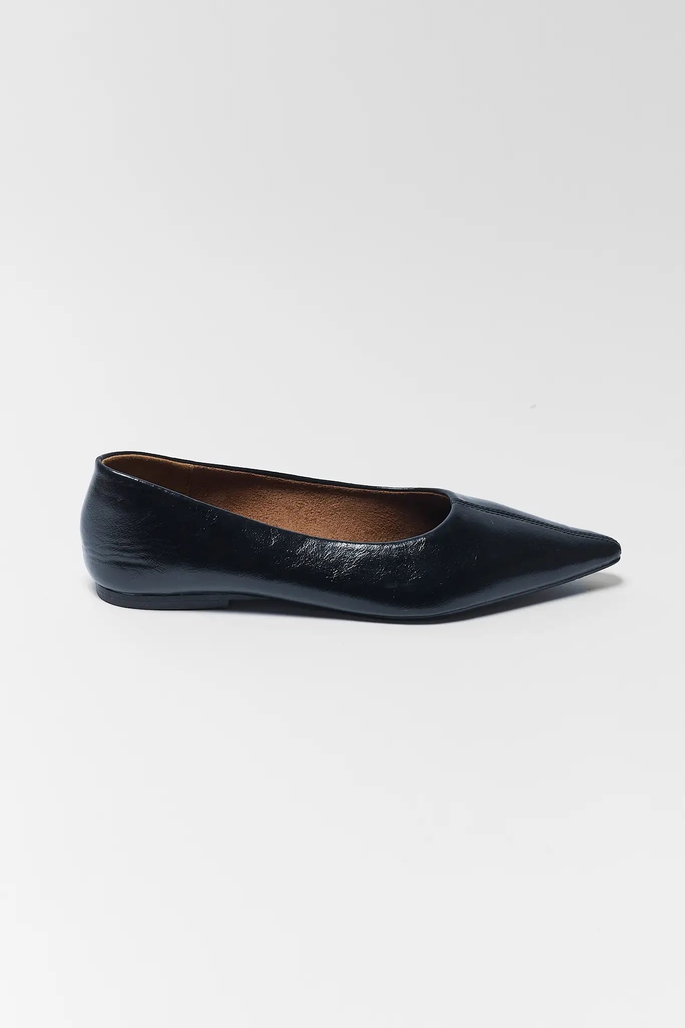 Black Pointed Toe Ballet Flats