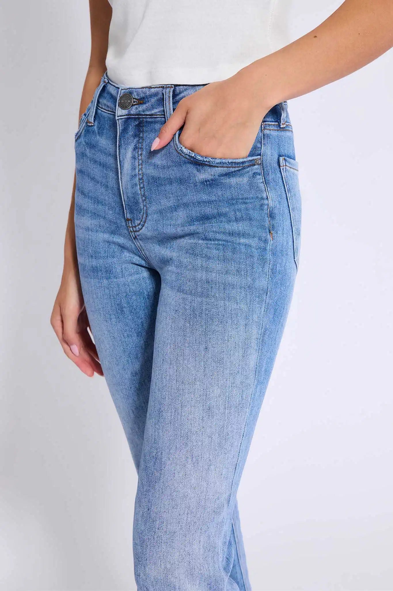 Kelsey Jeans- Medium Wash by KUT from the Kloth