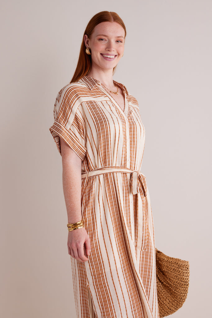 Chic & Trendy Dresses - Special Occasion Dresses & Avara