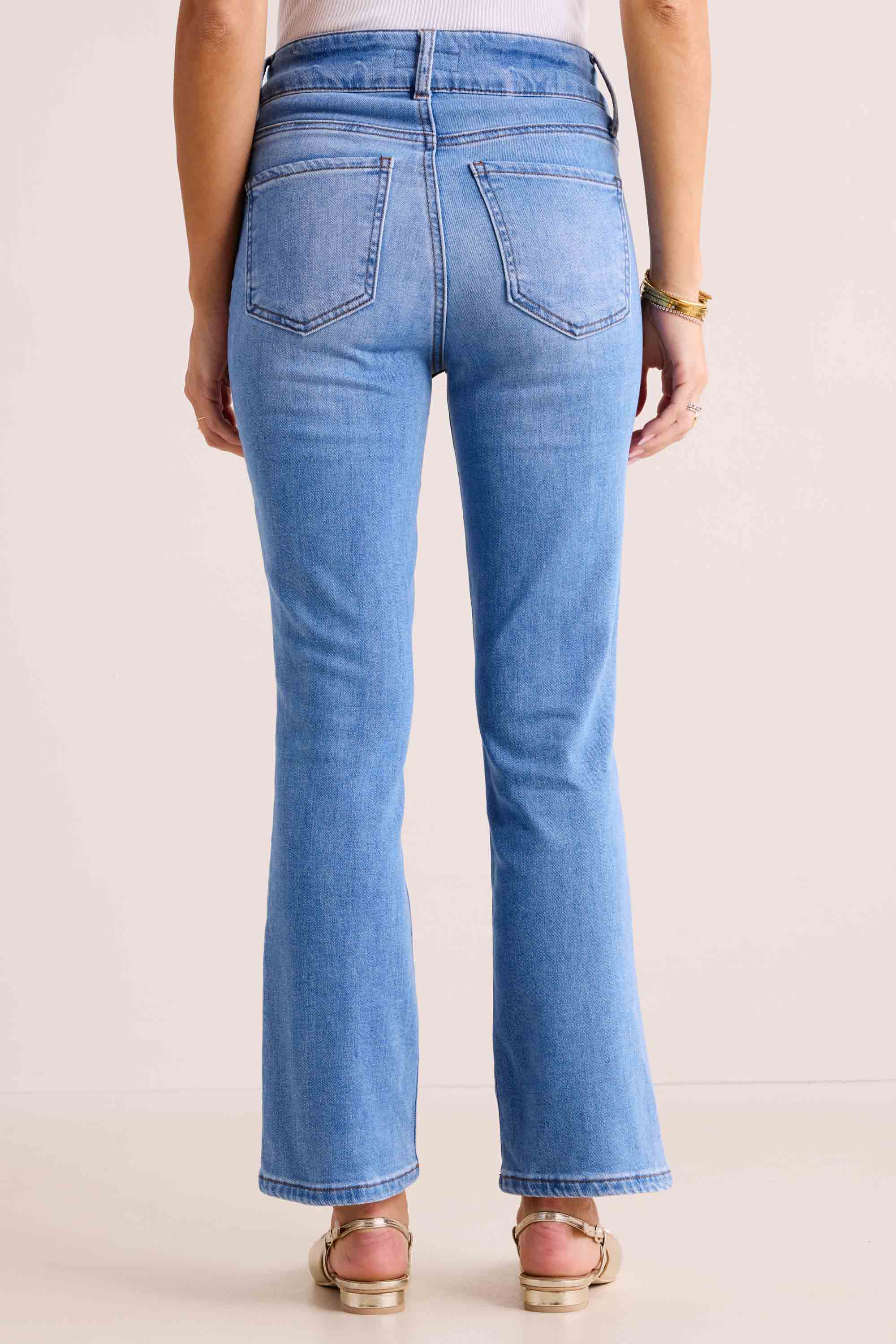 Kelsey Jeans Ankle Flare - Medium Wash by Kut from the Kloth