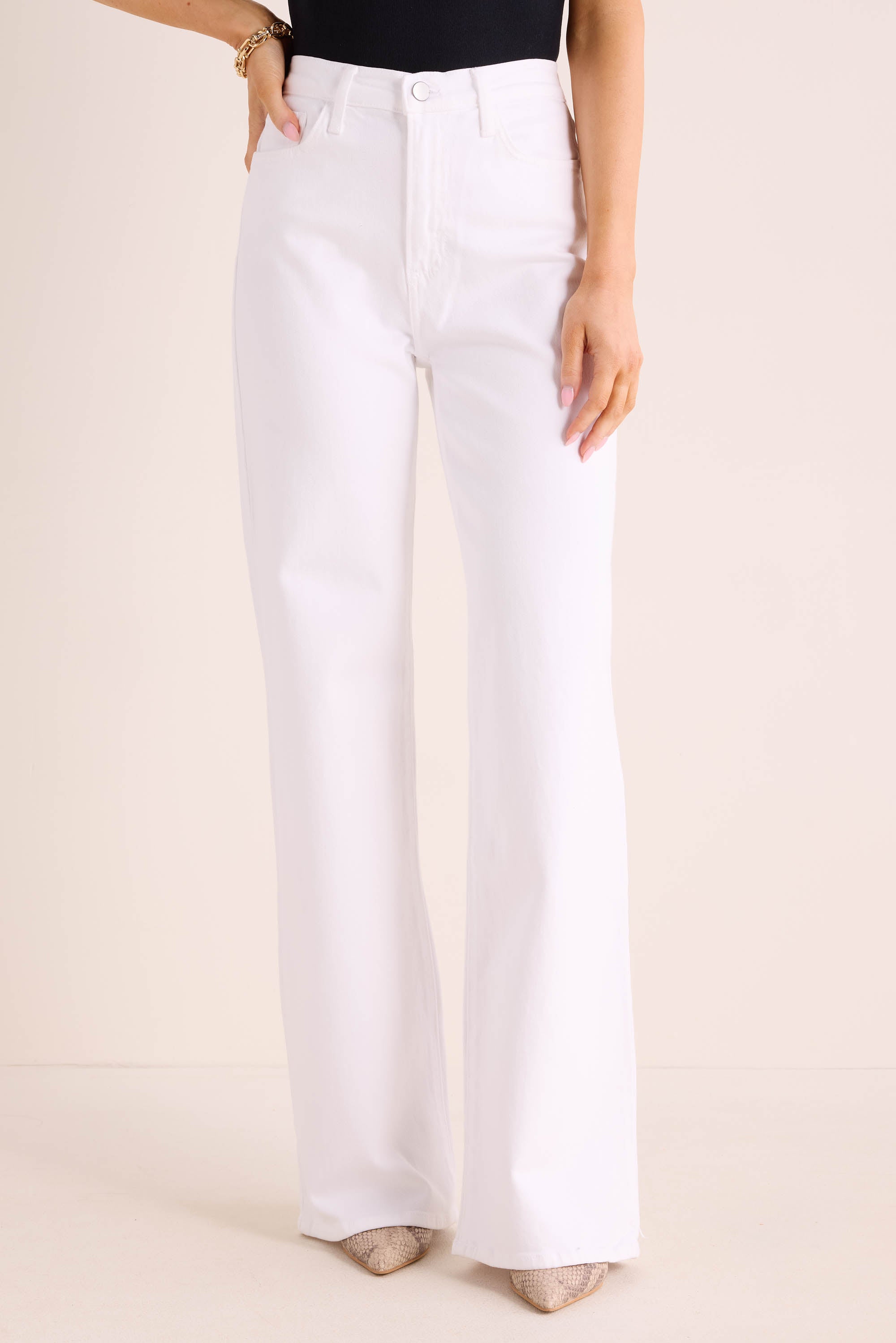 Leslie Jeans- White