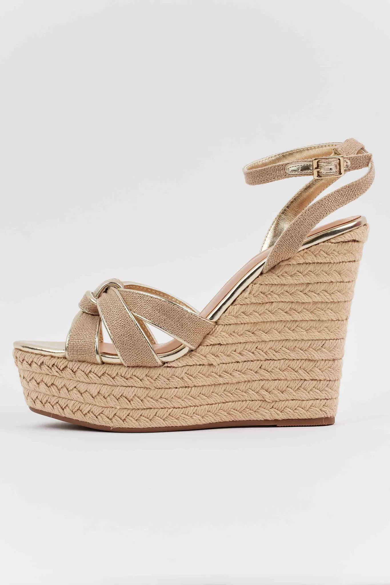 Cassandra Wedges- Beige