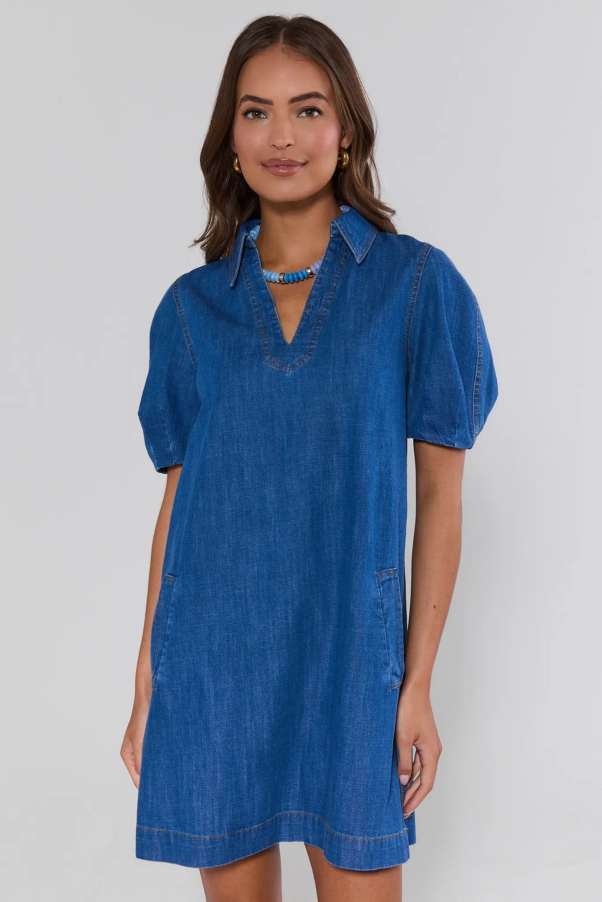 chambray blue short sleeve gloria day dress Chambray Blue Short Sleeve Gloria Day Dress
