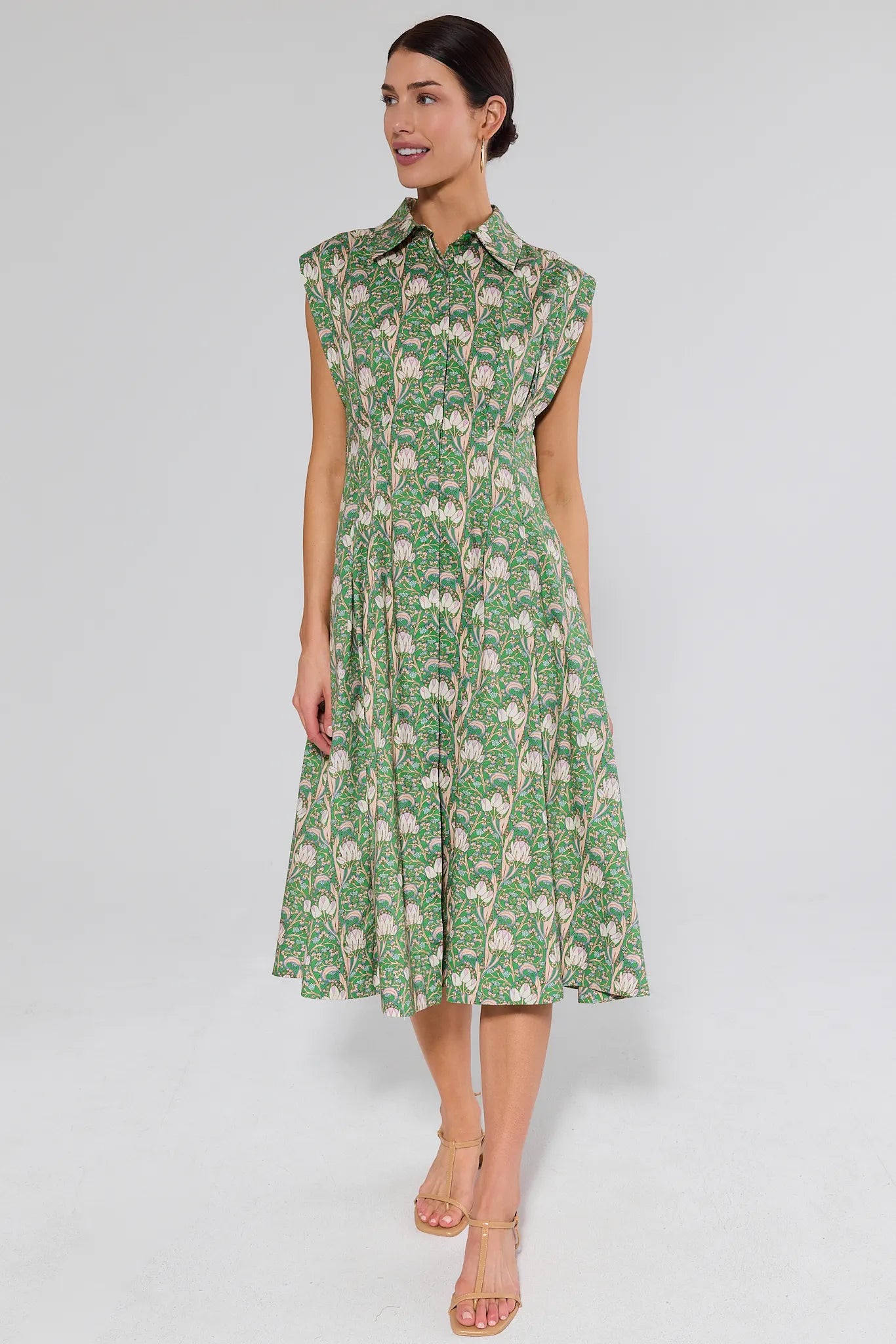Delaney Green Floral Print Midi Dress | Avara Delaney Green Floral Print Midi Dress | Avara