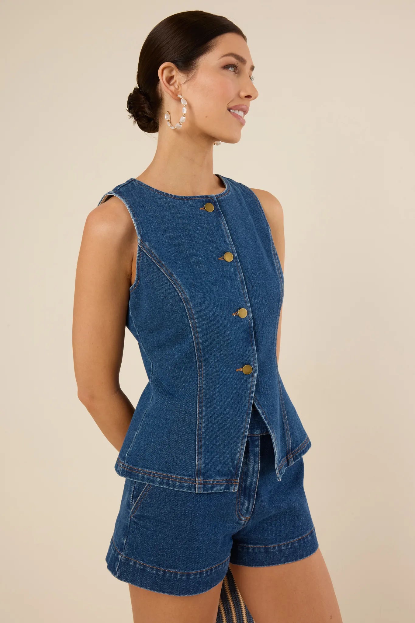 Justine Vest