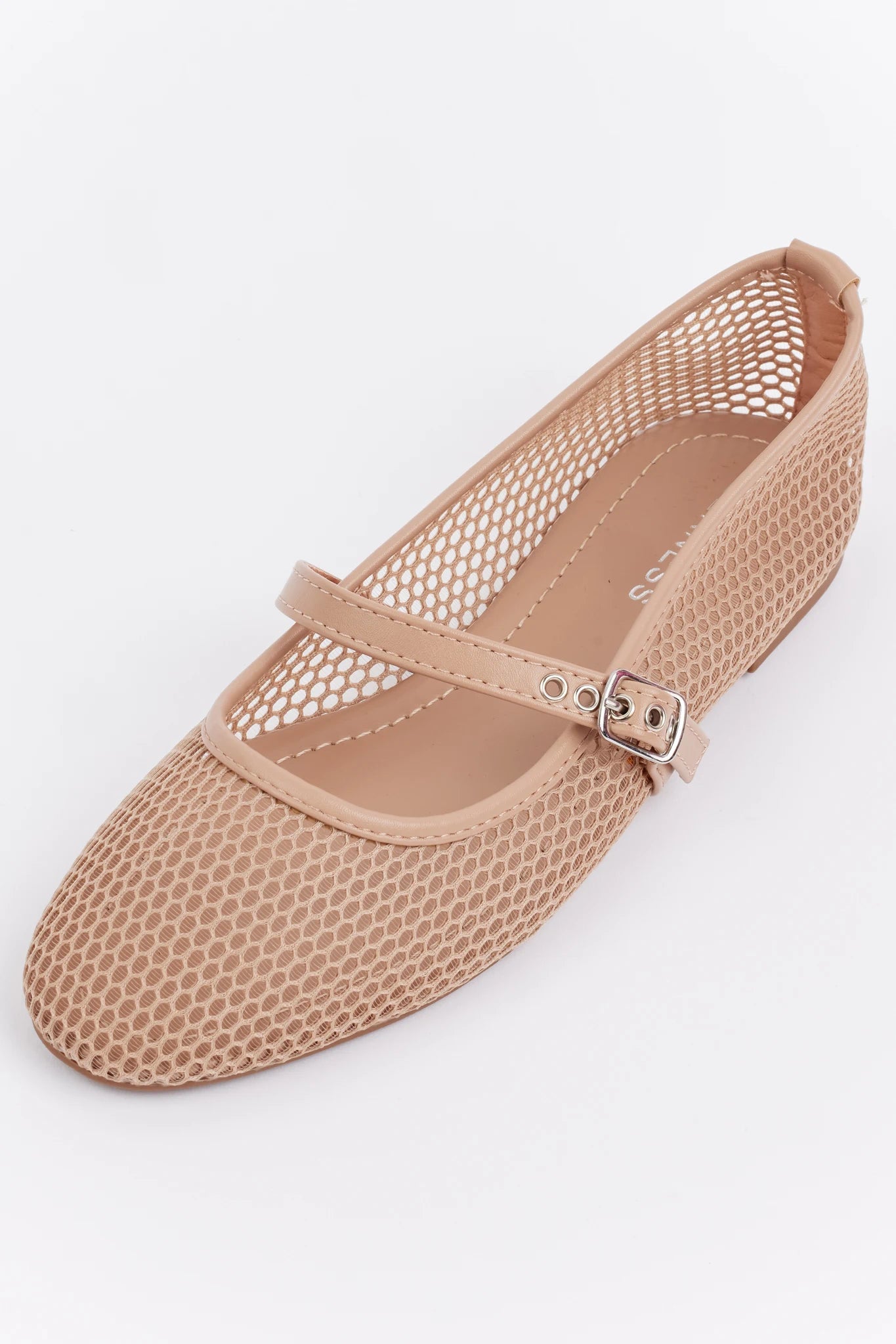 Nikki Flats