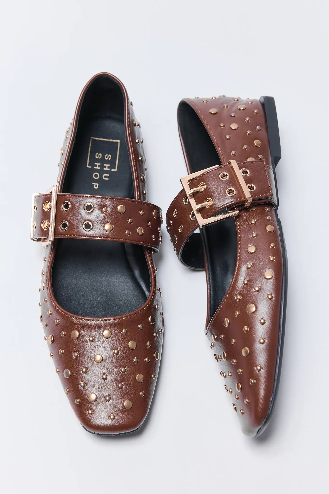 Avril Flats