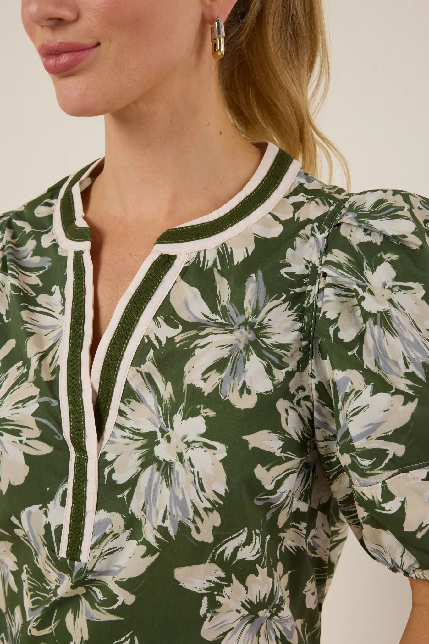 Hollis Top