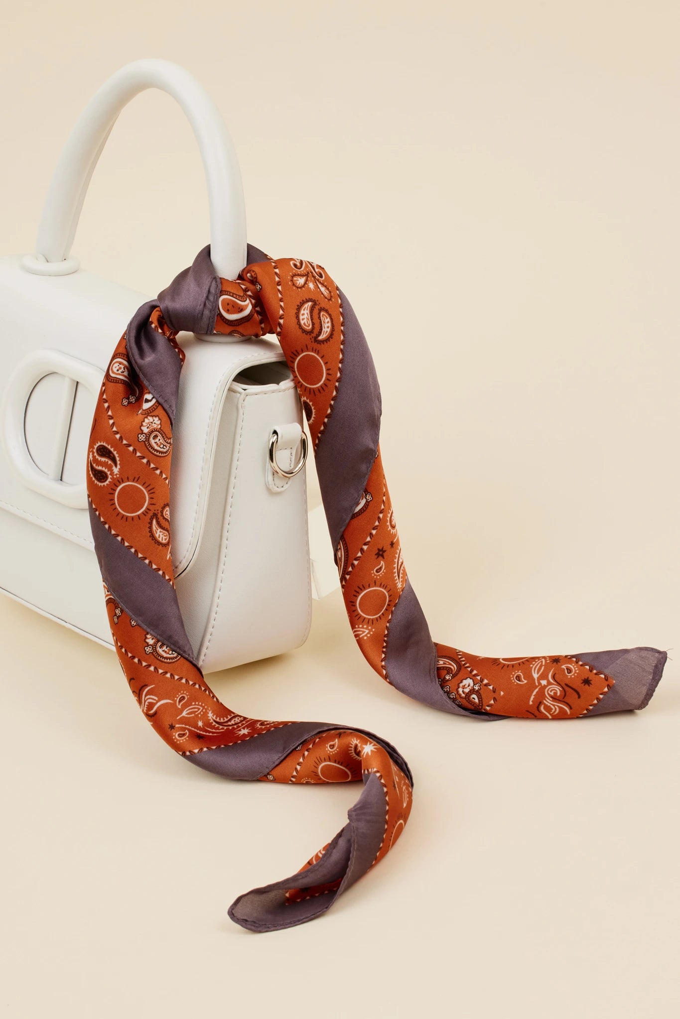Lyra Scarf