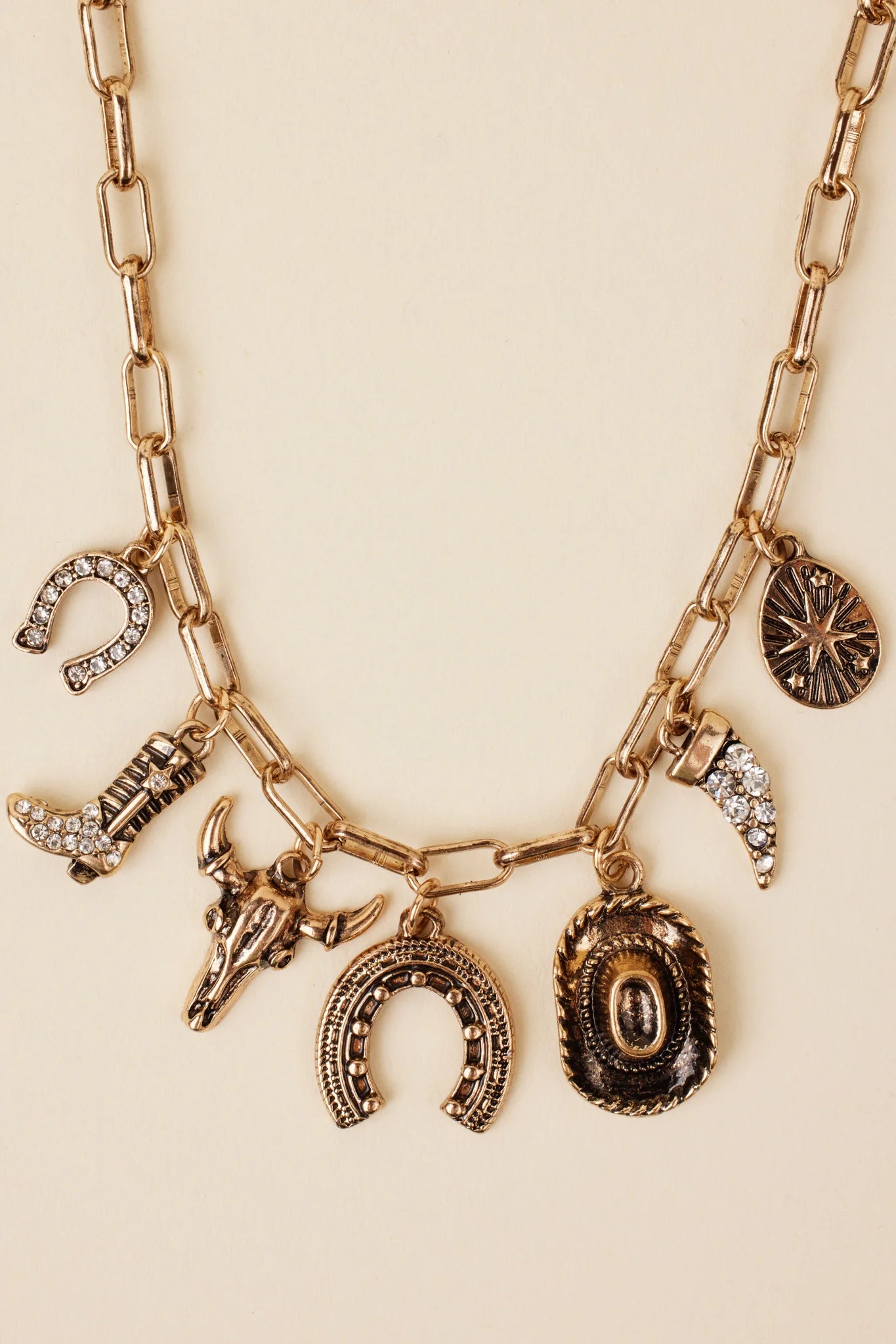 Dolly Necklace