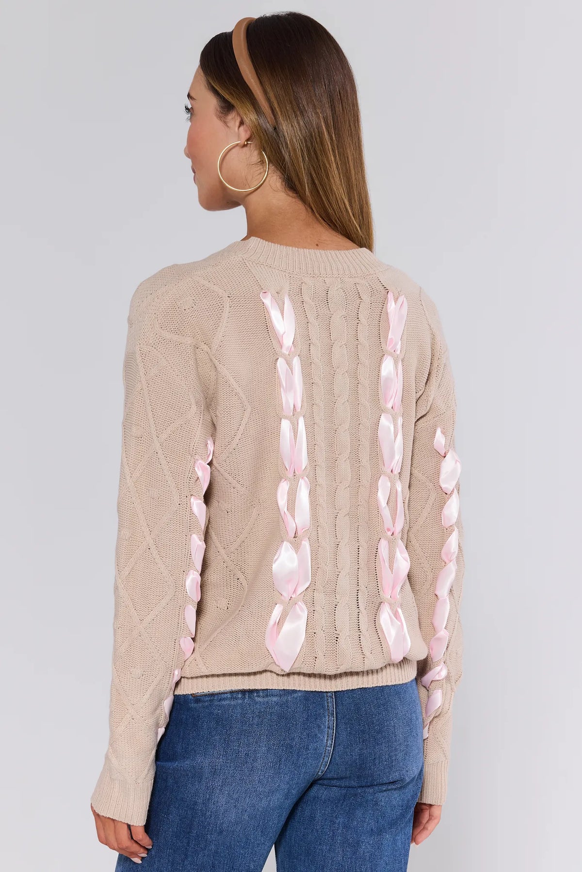 M me emme 美品Airy smooth ribbon pullover Women's Cable Knit Bow Sweater | Avara