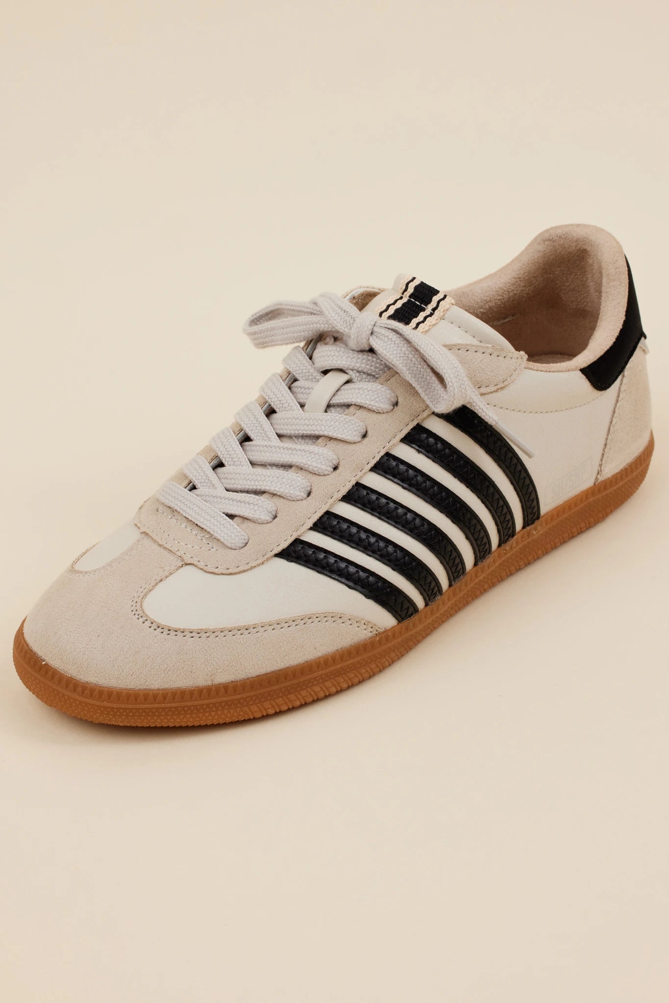 Stevie Sneakers- Black