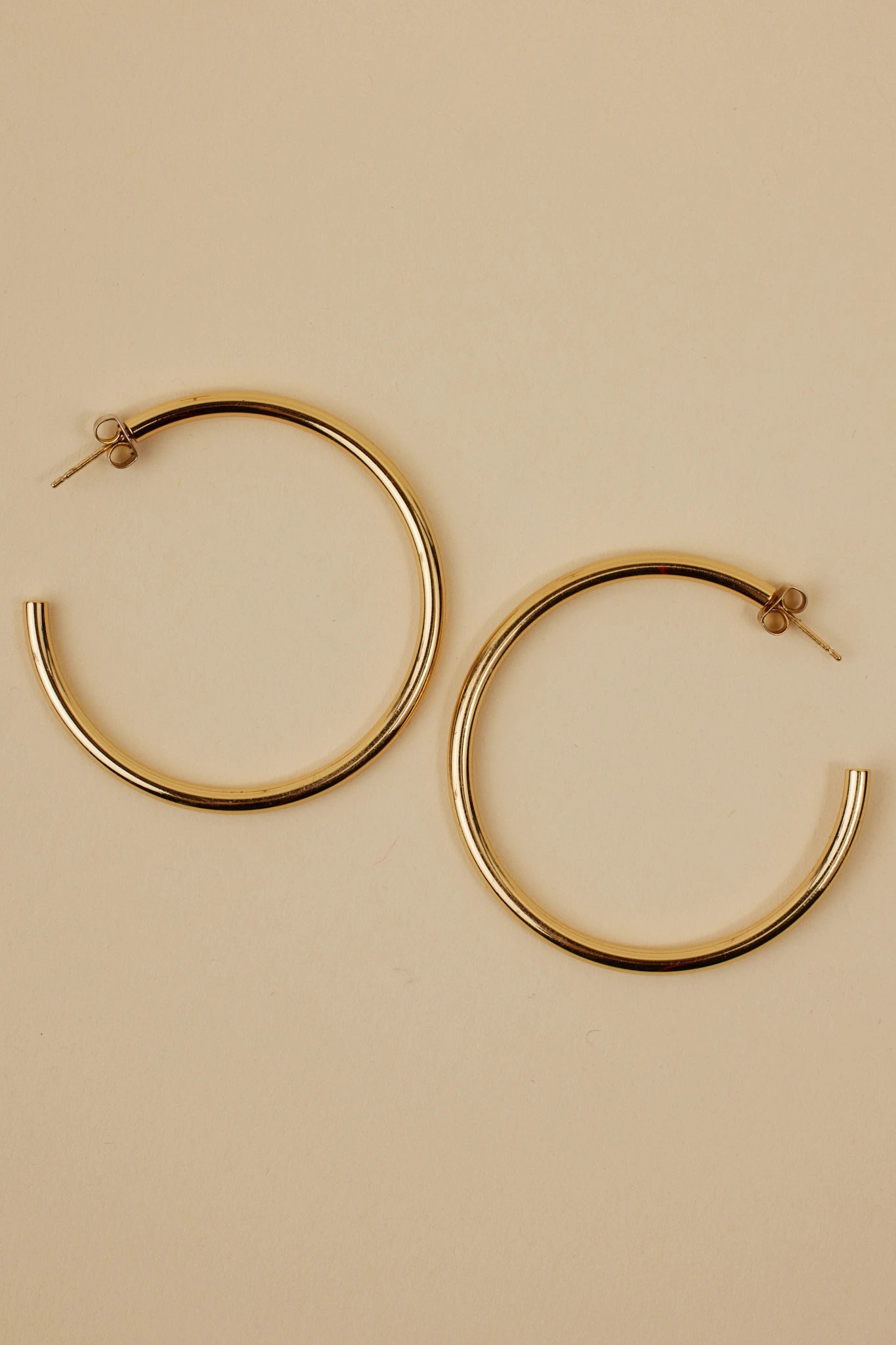 Leigh Hoop Earrings 2" Diameter