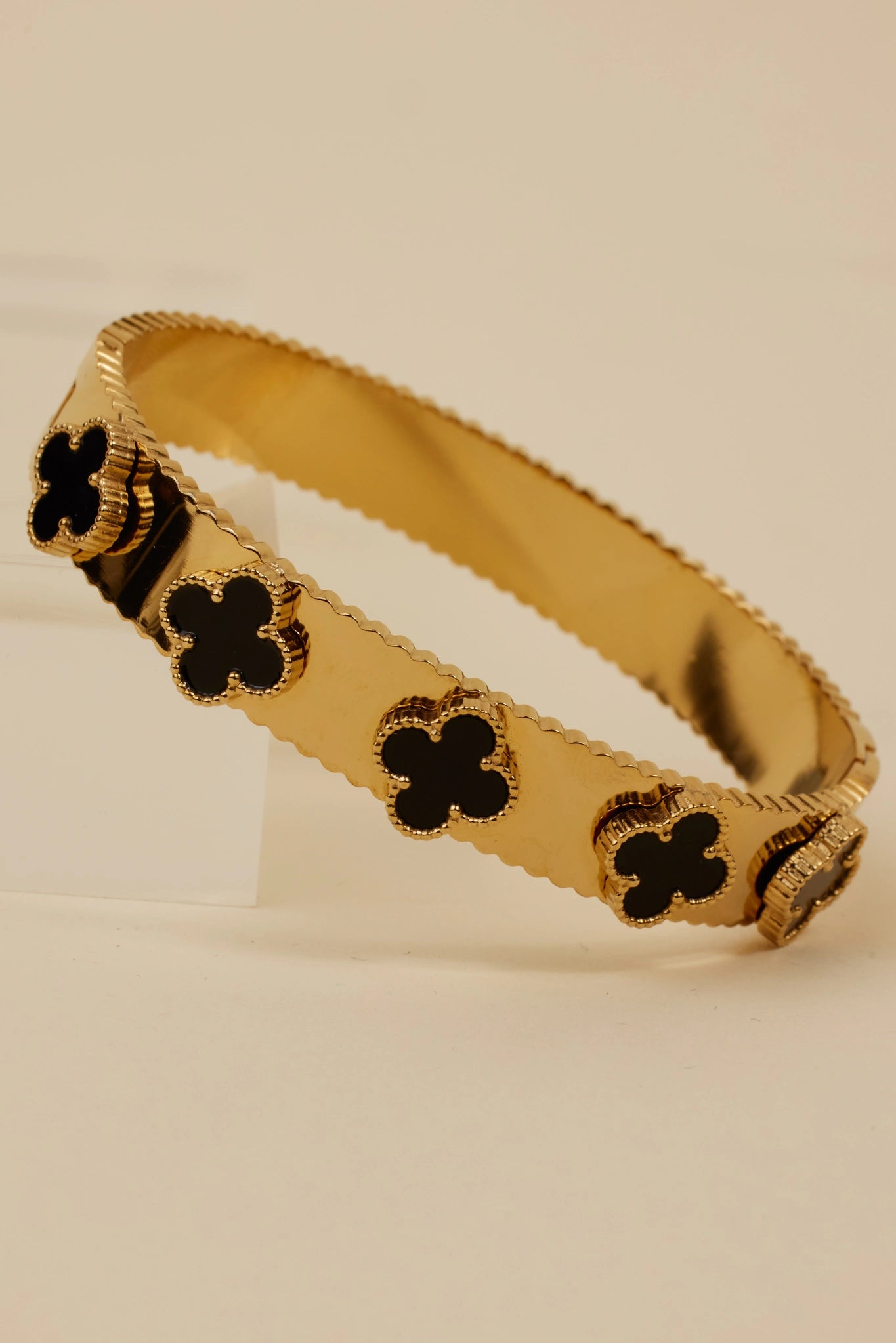Clover Bracelet- Black