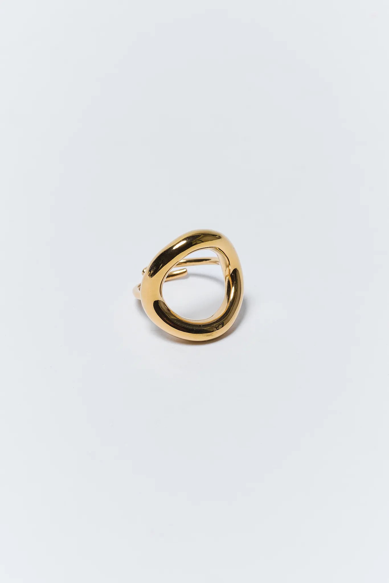 Violet Gold Ring
