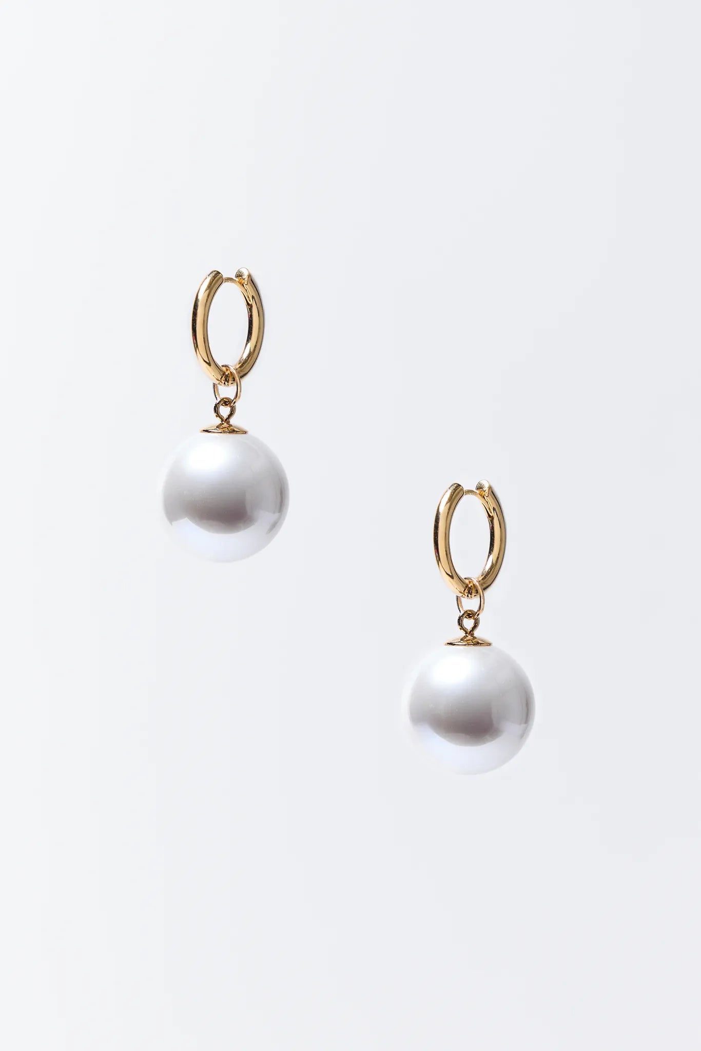 Audrey Pearl Drop Earrings