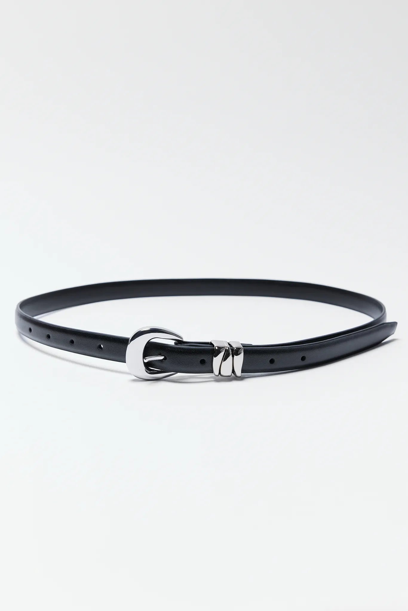 Caroline Black Keeper Belt on white background