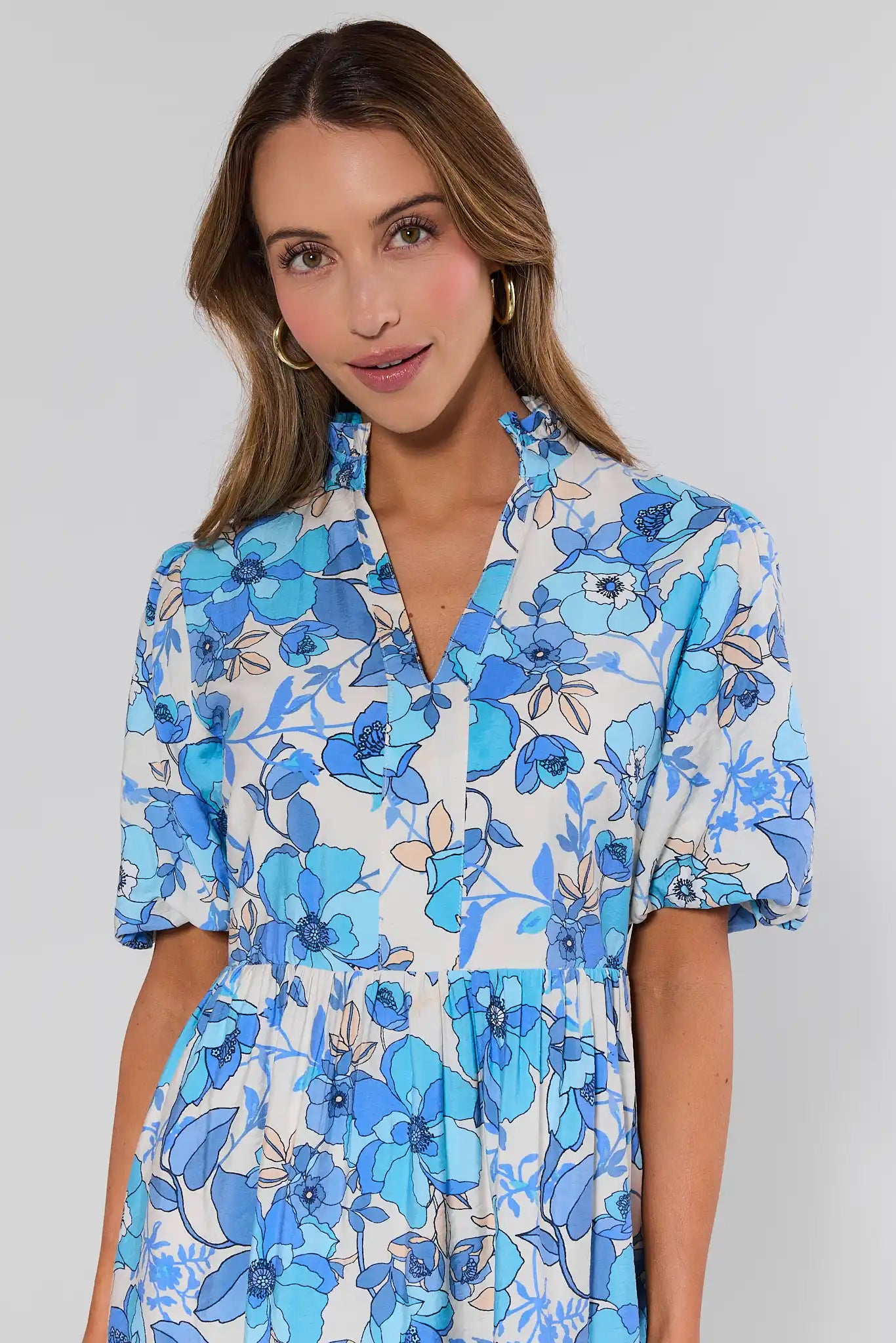 Cassie Blue Floral Short Dress | Avara Cassie Blue Floral Short Dress | Avara