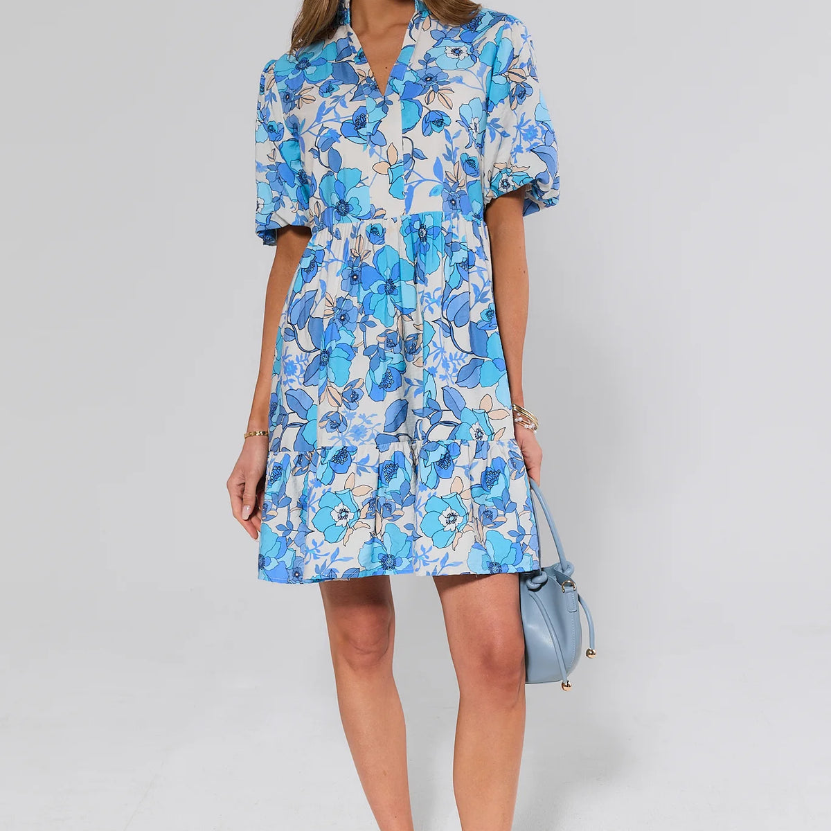 Cassie Blue Floral Short Dress | Women's Clothing | Avara Cassie Blue Floral Short Dress | Women's Clothing | Avara