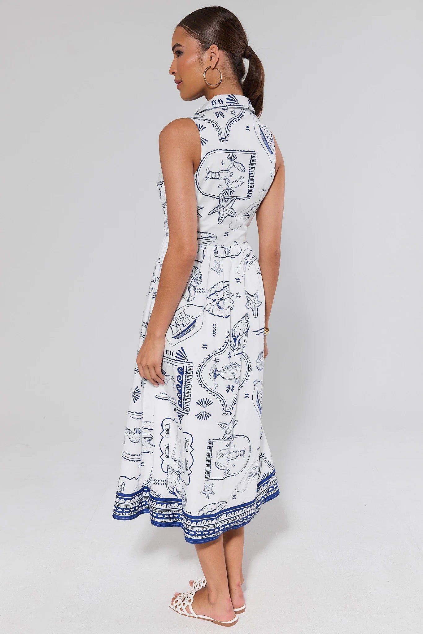 Kinsley White Printed Maxi Dress | Women's Clothing | Avara Kinsley White Printed Maxi Dress | Women's Clothing | Avara