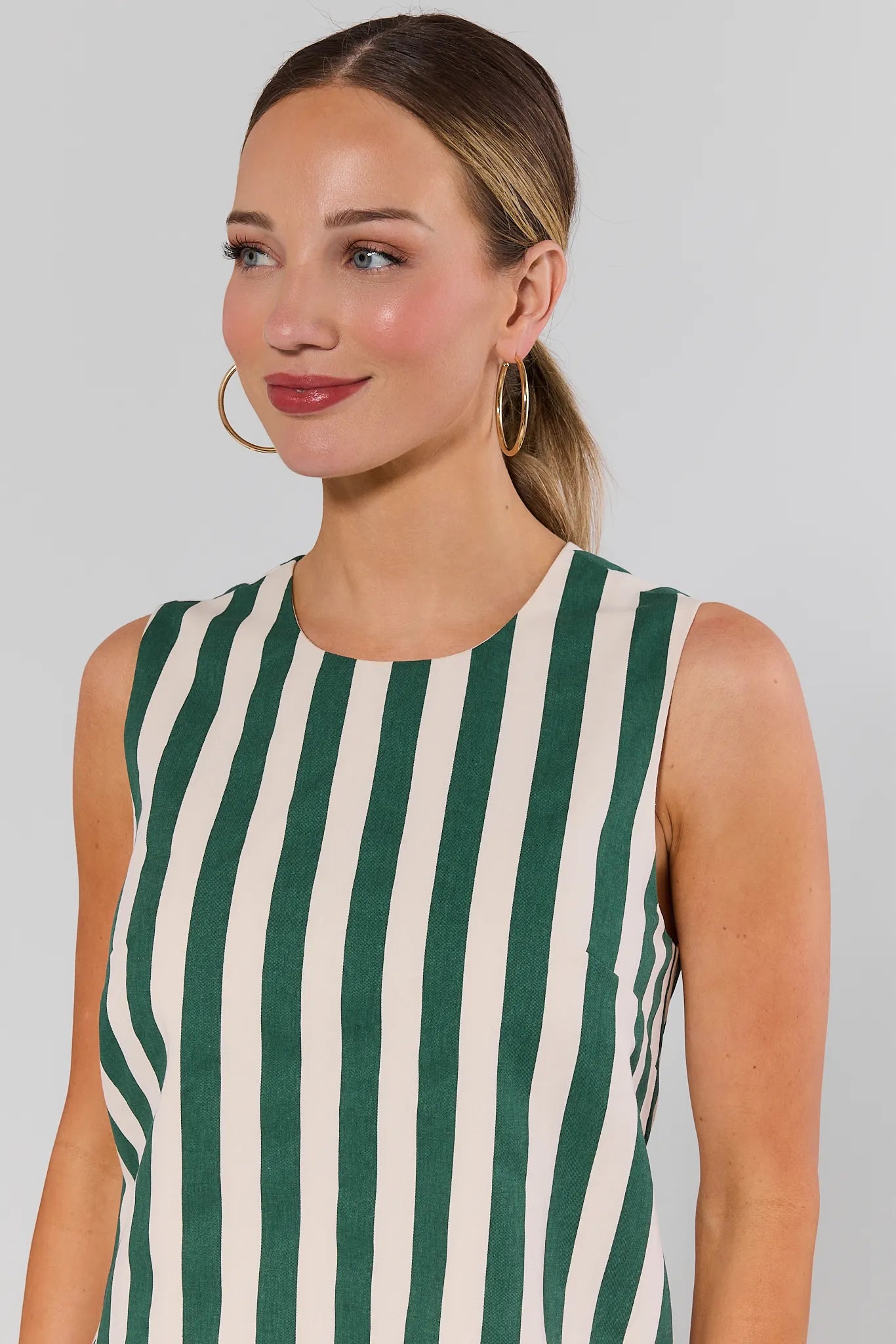 Green Striped Sleeveless Short Dress Green Striped Sleeveless Short Dress