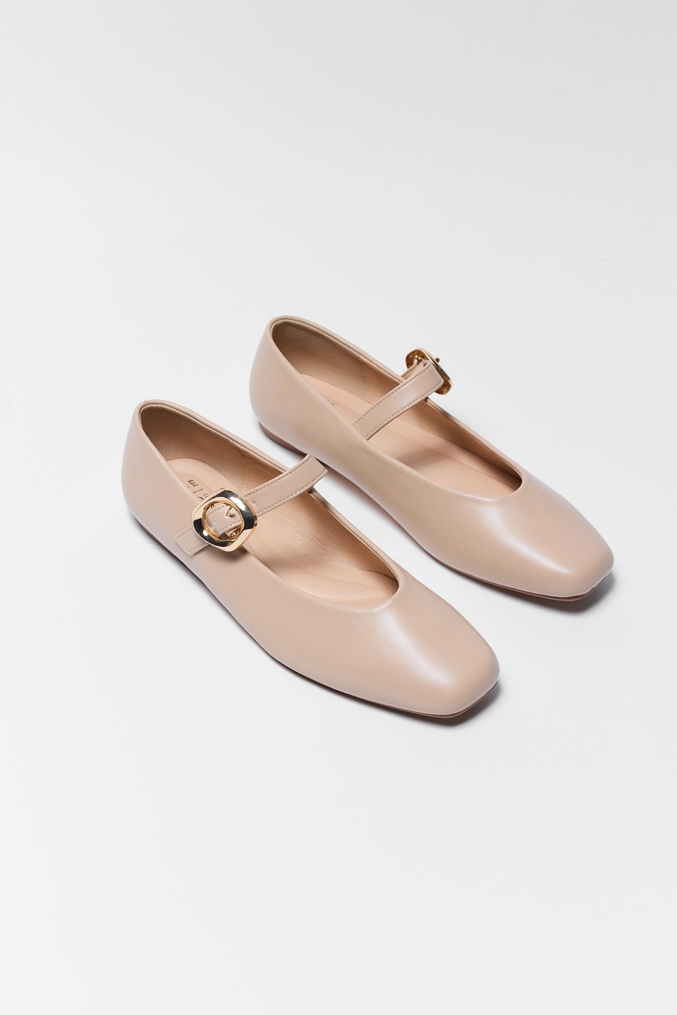 Buckle Strap Ballet Flats 