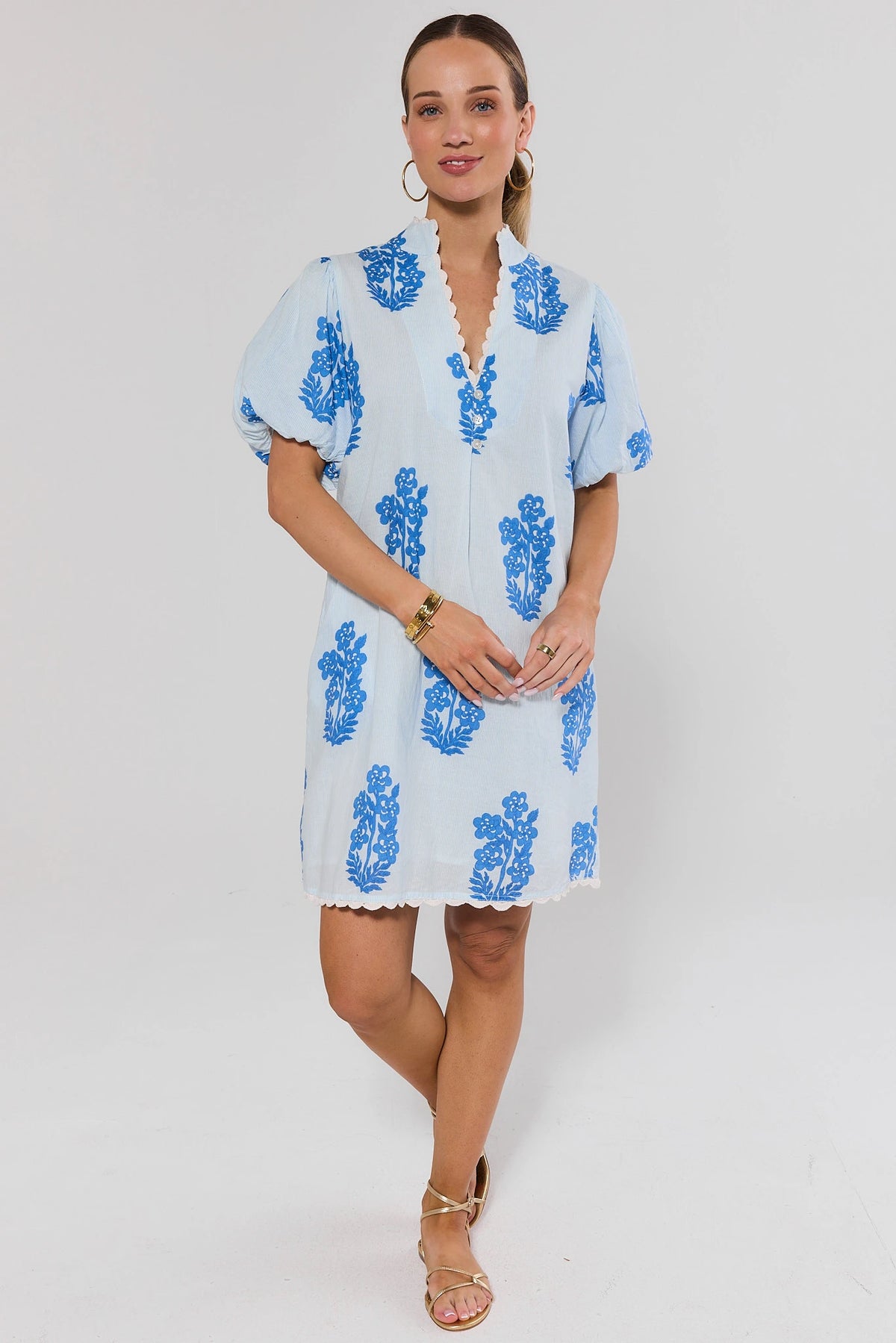 blue white short dress Print by THML Size:(FR)36 kvinder romantic shape while still Clearance Womens Blue Dresses,