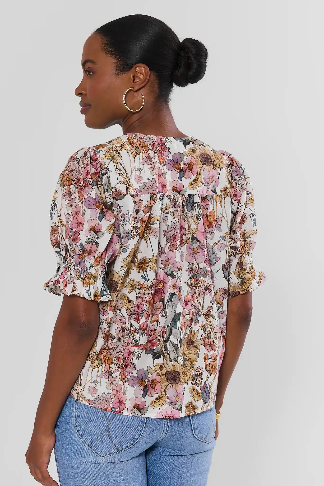 Mallory White Floral Pleated Top