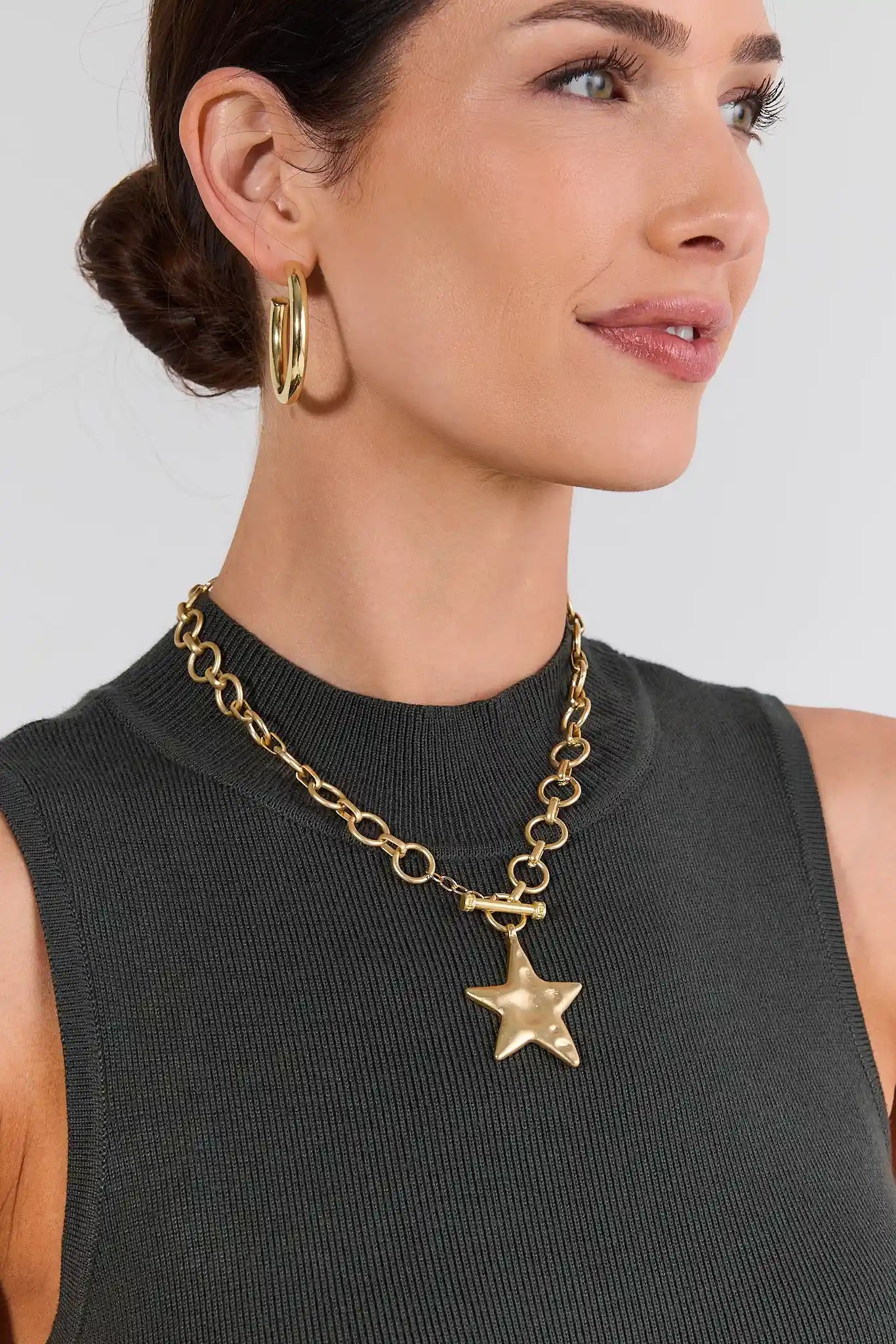 Gold Chunky Hammered Star Necklace