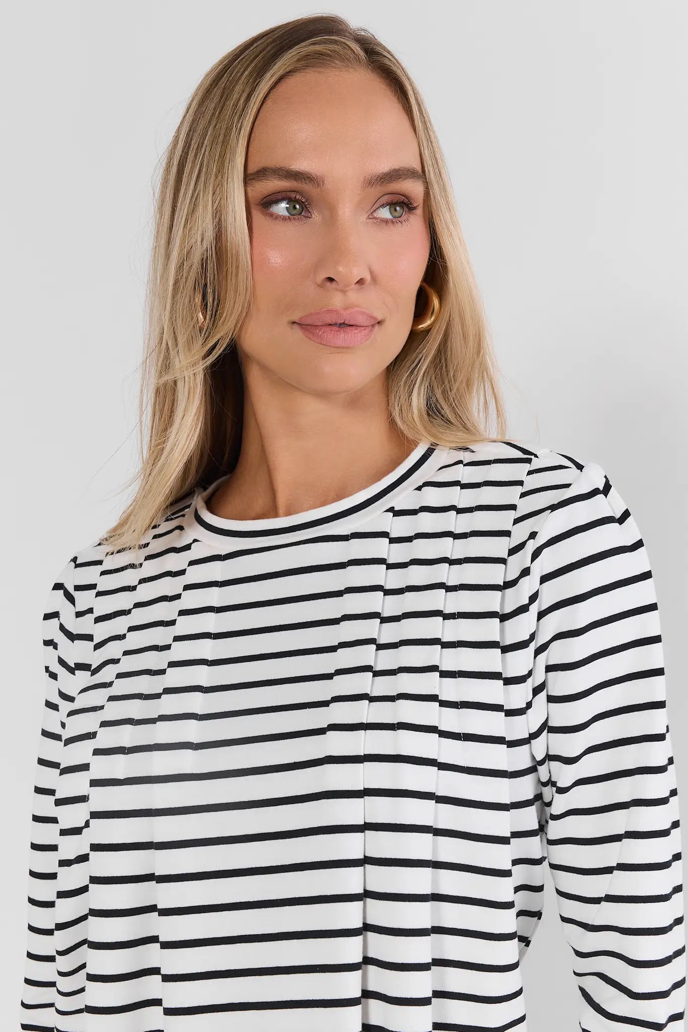 Daniela White Striped Pleated Top